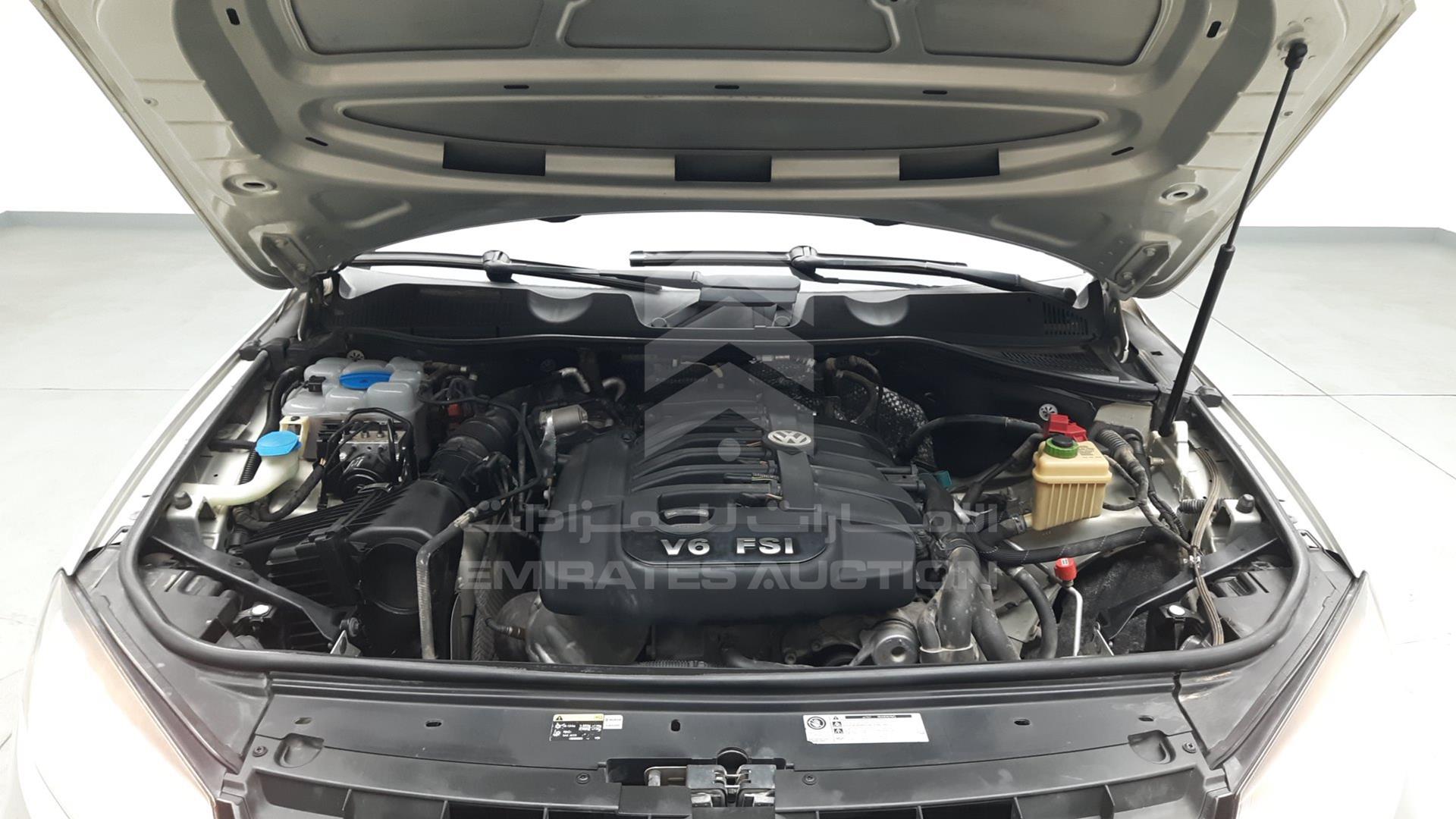 2014 VOLKSWAGEN TOUAREG VIN: WVGBC2BPXED006549