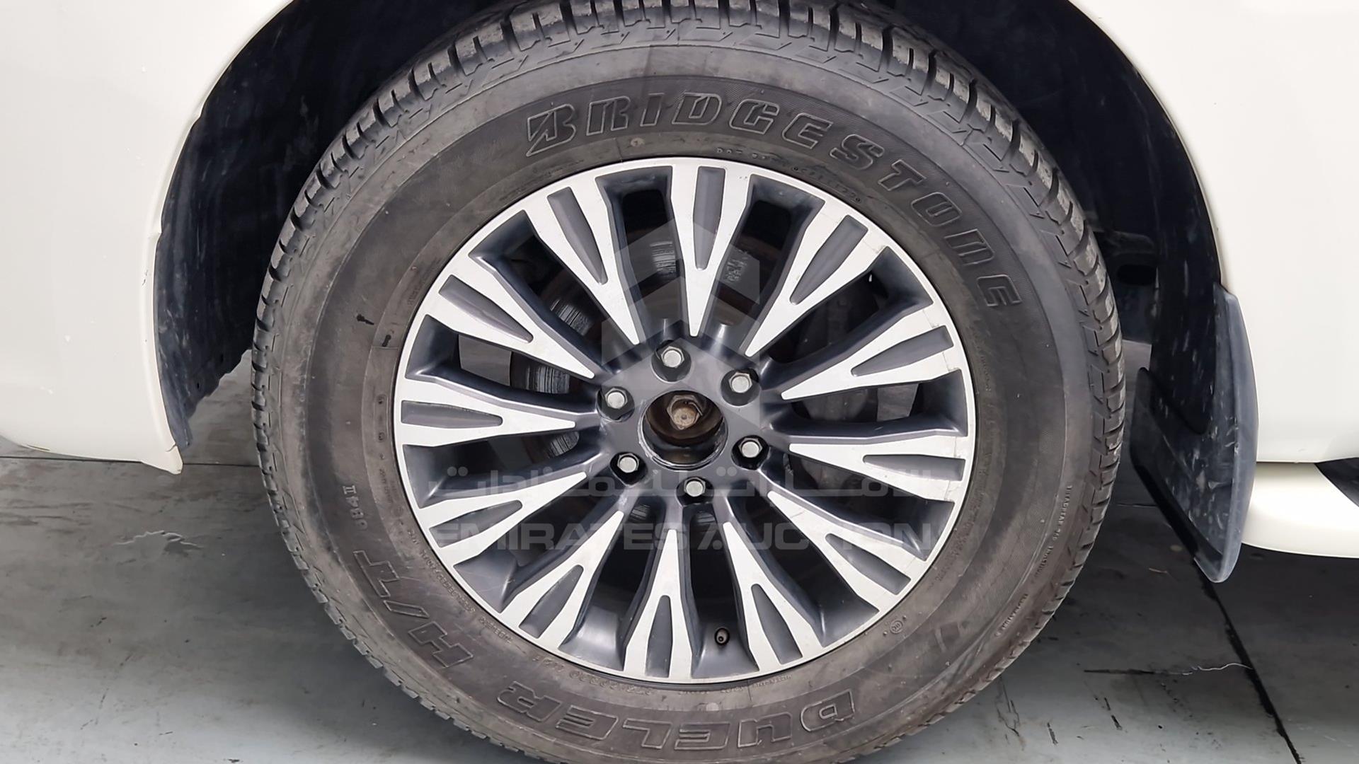 2018 NISSAN PATROL VIN: JN8AY2NY7J9353070