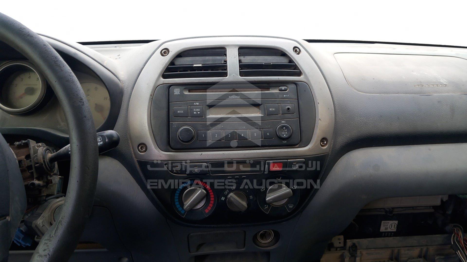 2001 TOYOTA RAV-4 VIN: JTEHH20V510111028