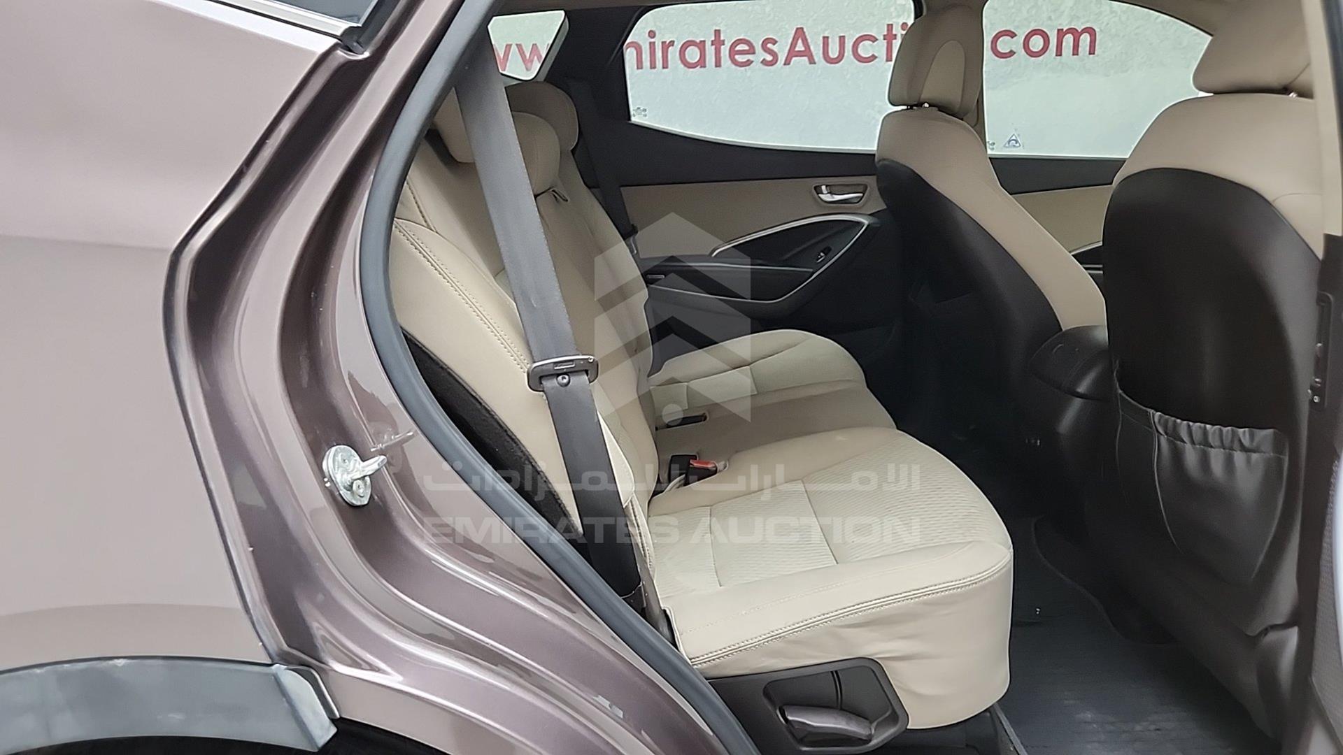 2014 HYUNDAI SANTA FE VIN: KMHST81CXEU154024