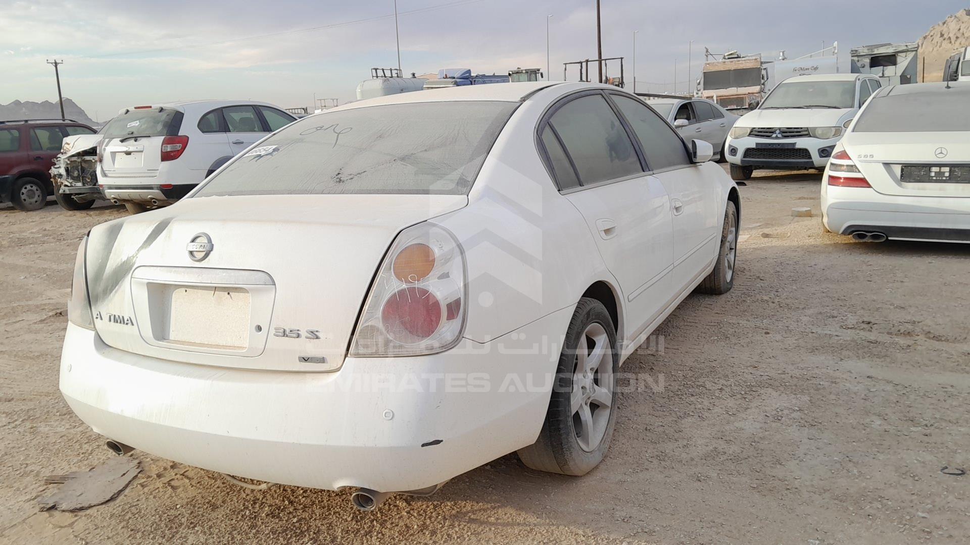 2006 NISSAN ALTIMA VIN: 1N4BL11D56C184615