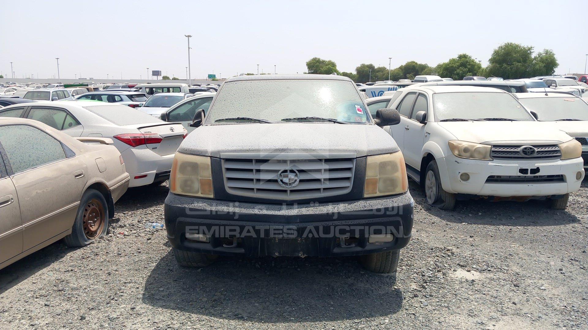 2004 CADILLAC ESCALADE VIN: 1GYEK63N84R291868