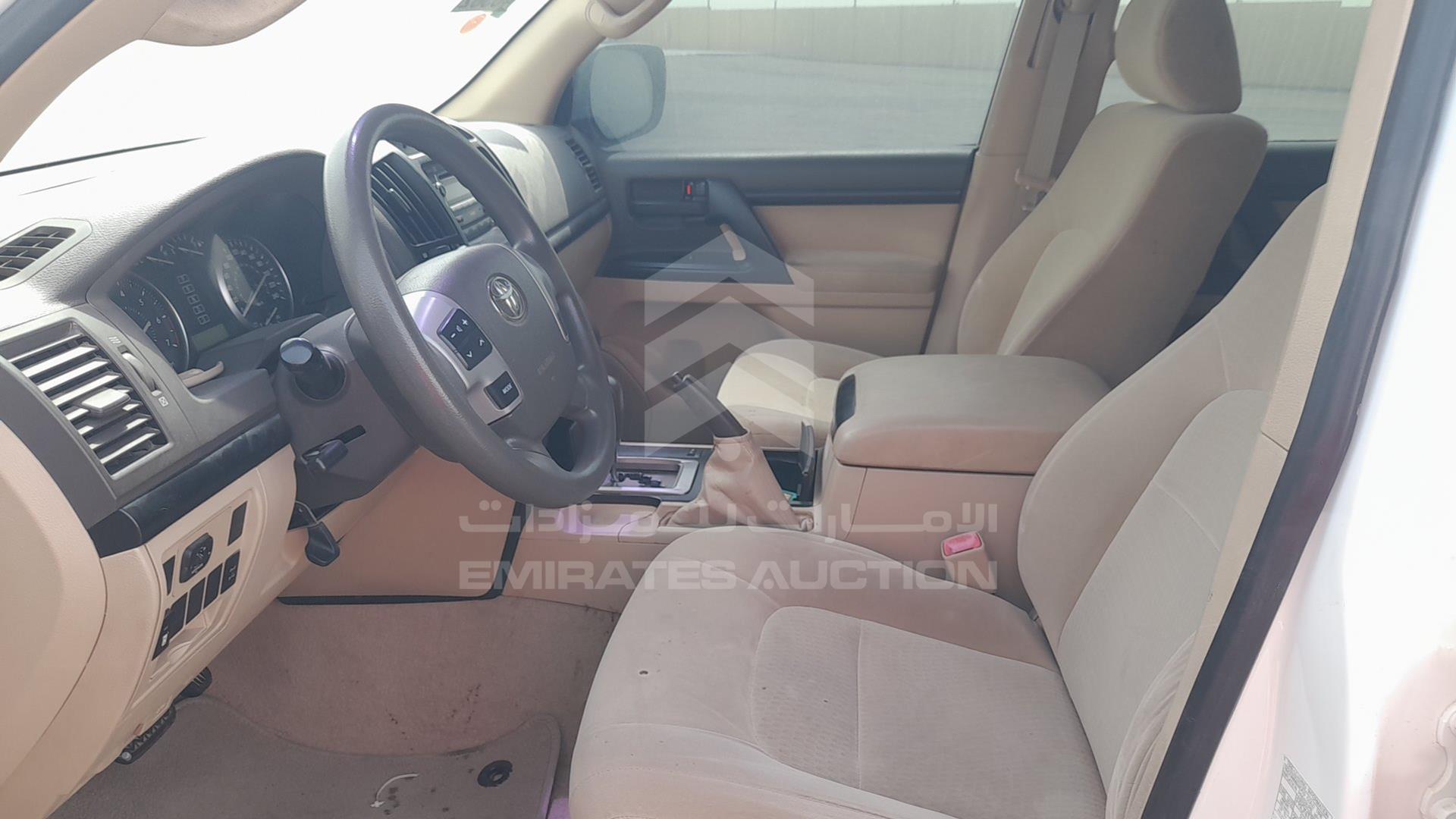 2013 TOYOTA LAND CRUISER VIN: JTMDU09J9D5074334