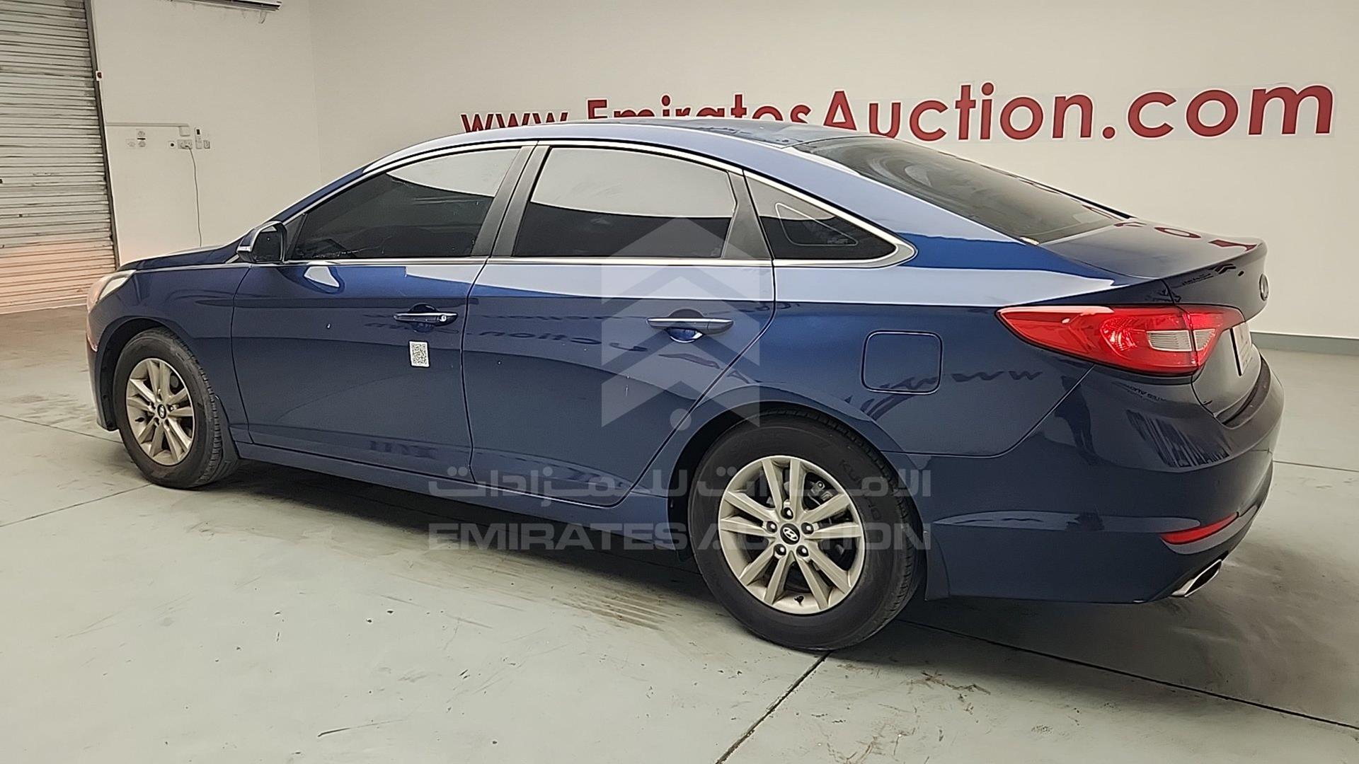 2016 HYUNDAI SONATA VIN: KMHE241G4GA109113