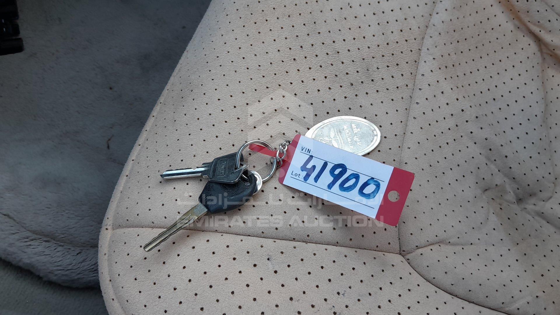 1998 INFINITI QX4 VIN: JNRAR05Y7WW030384
