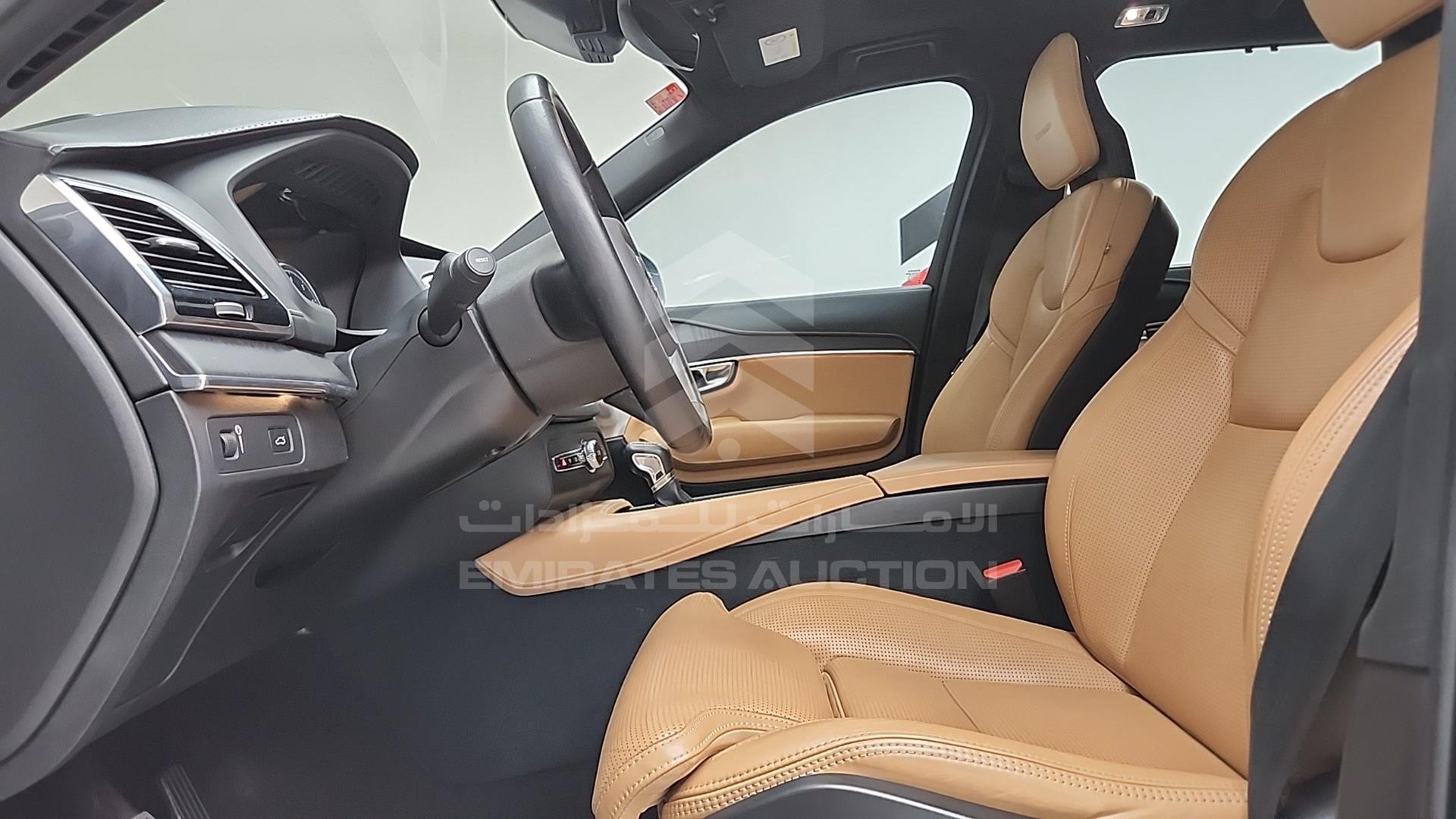 2020 VOLVO XC 90 VIN: YV1A2ALF8L1556053