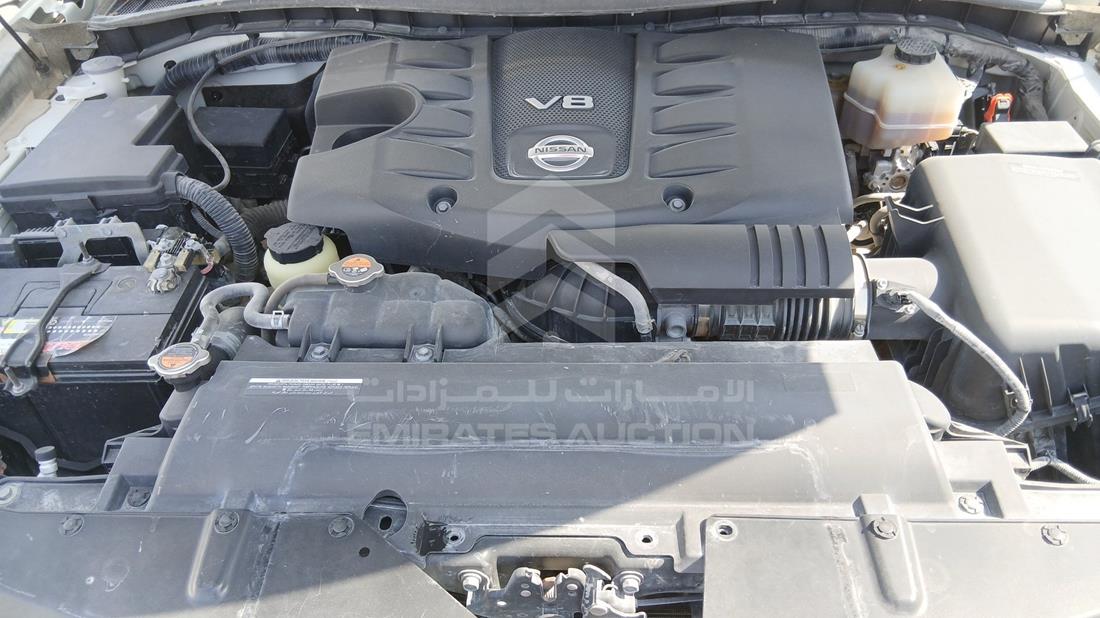 نيسان باترول 2019 — خليج المحرك — صورة 30