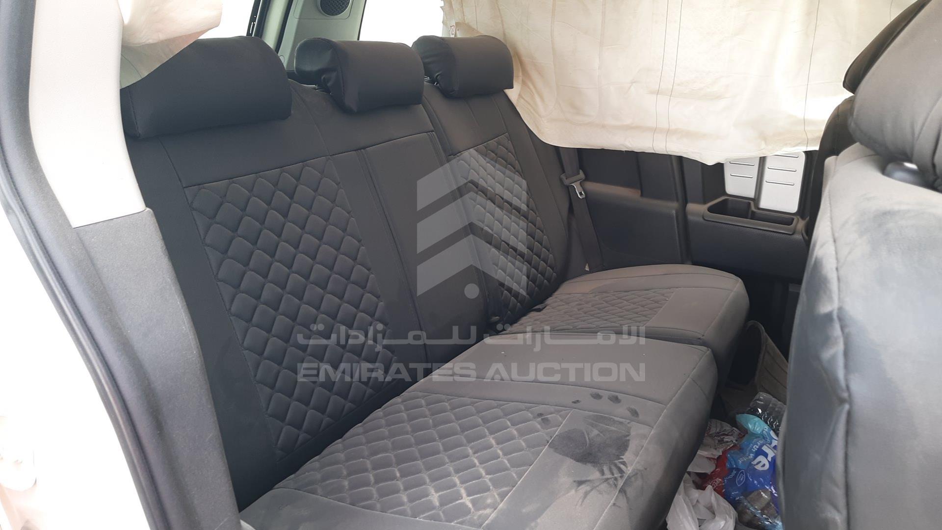 2009 TOYOTA FJ CRUISER VIN: JTEBU11F69K061159