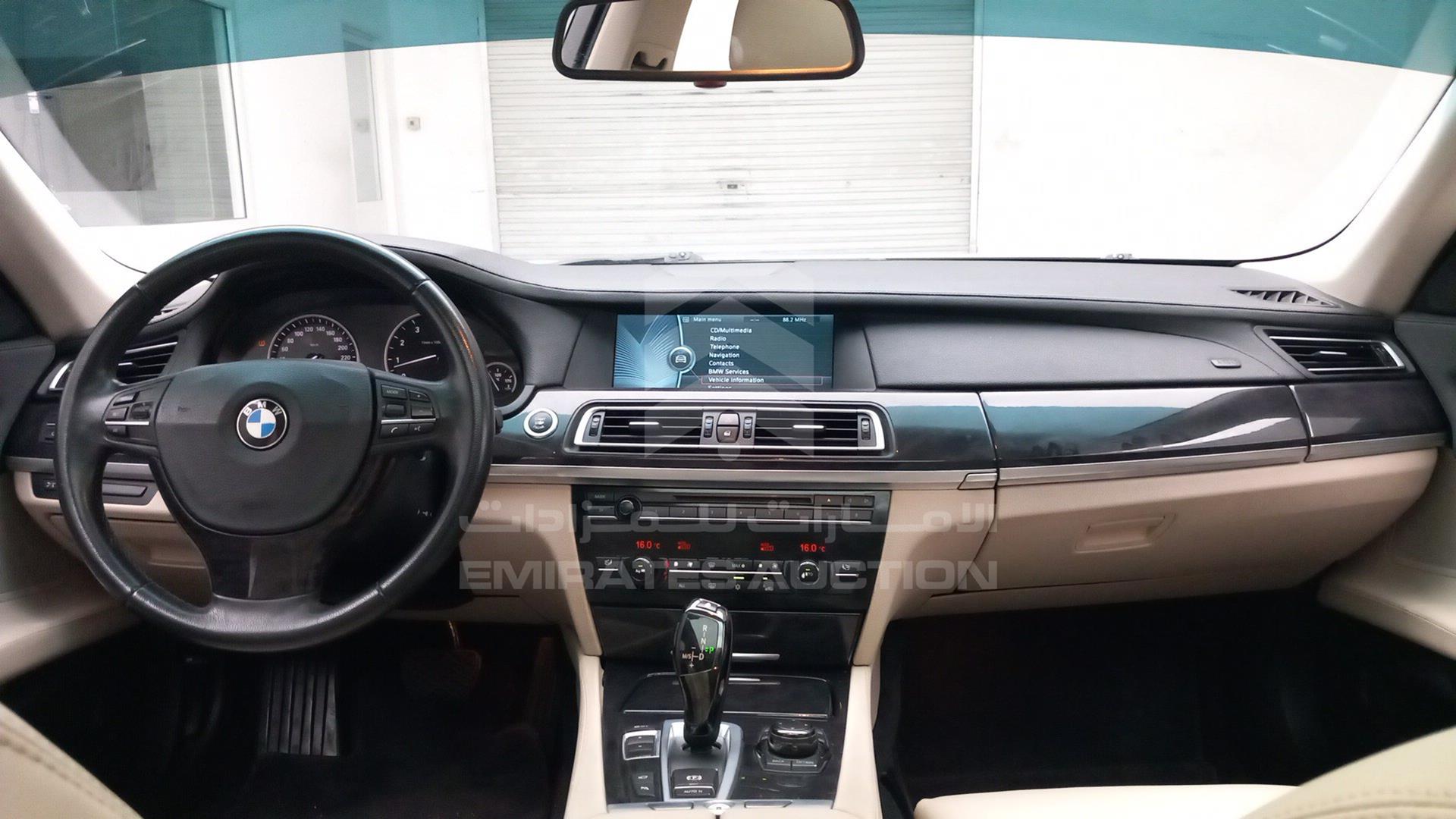 2009 BMW 740 IL VIN: WBAKB410X9CY46332