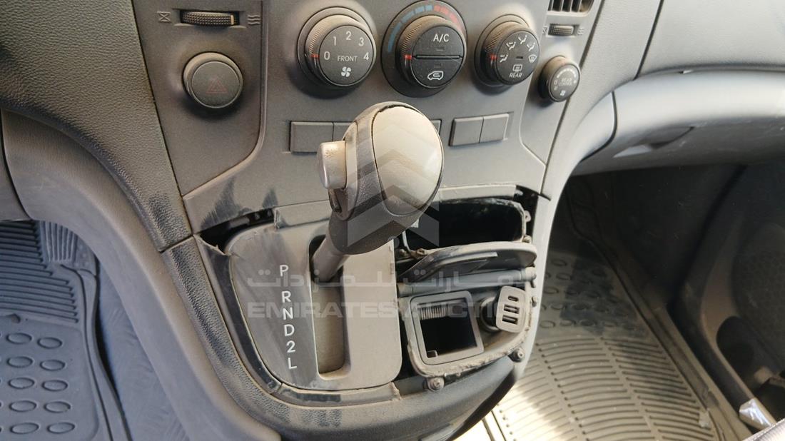 2012 Hyundai H1 — Gear View — Photo 16