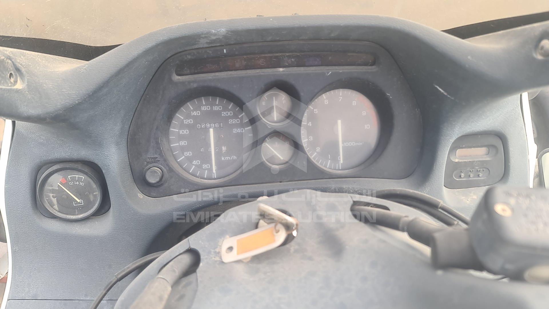2003 HONDA MOTORBIKE VIN: JH2SC26C8YM100579