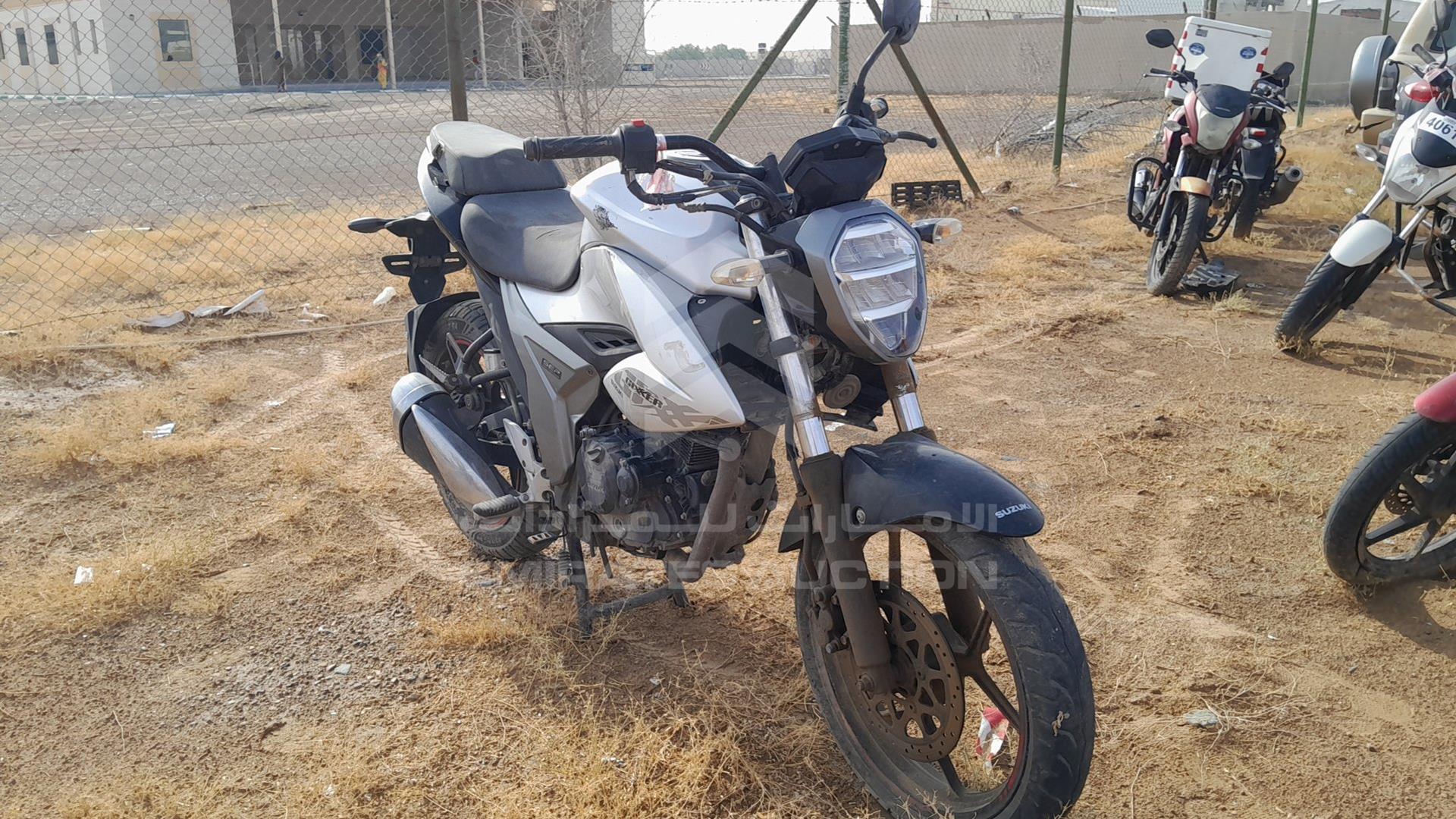 2020 SUZUKI MOTORBIKE VIN: MB8ED13B2L8100212