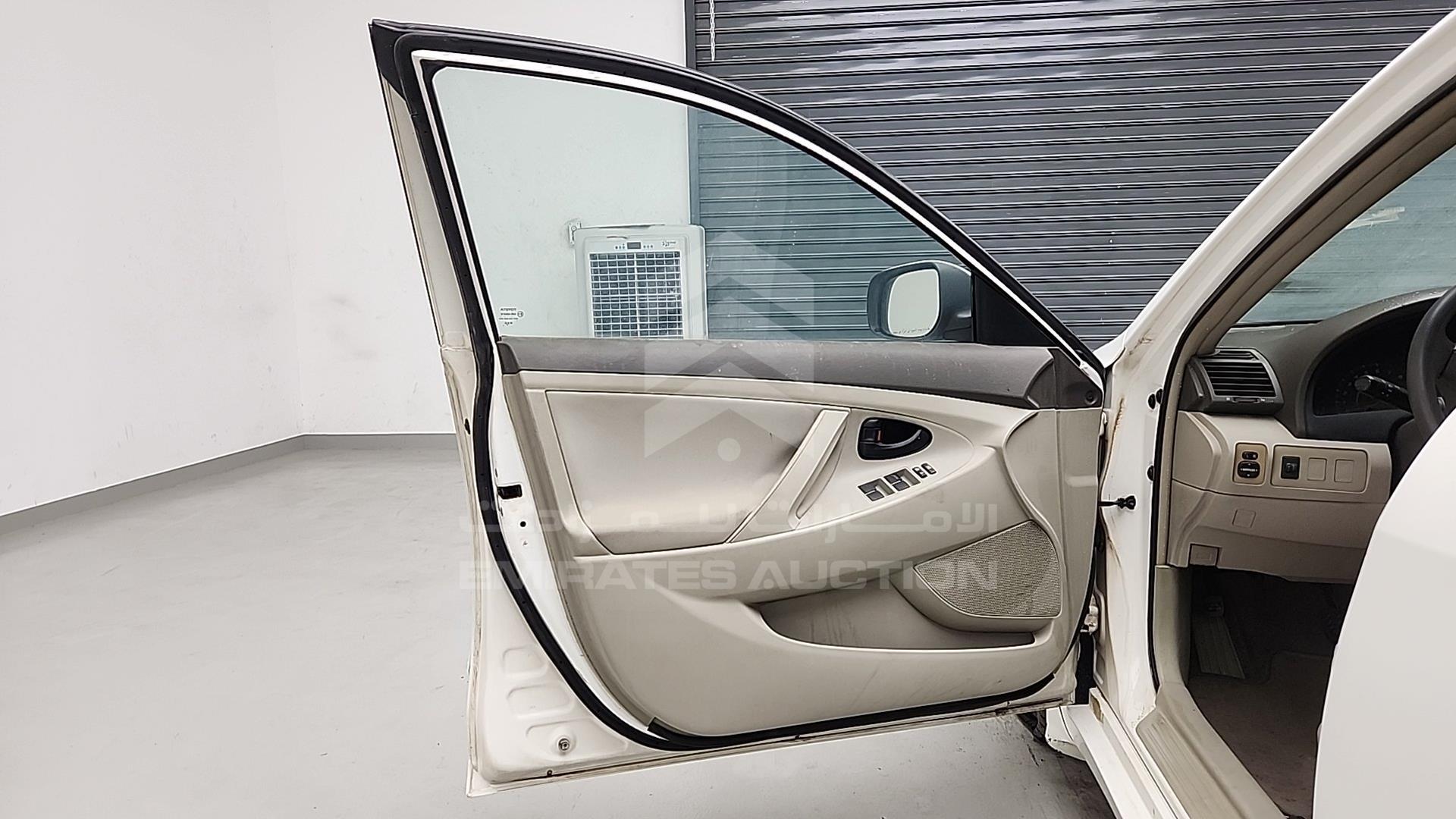 2011 TOYOTA CAMRY VIN: 6T1BE42K8BX712282