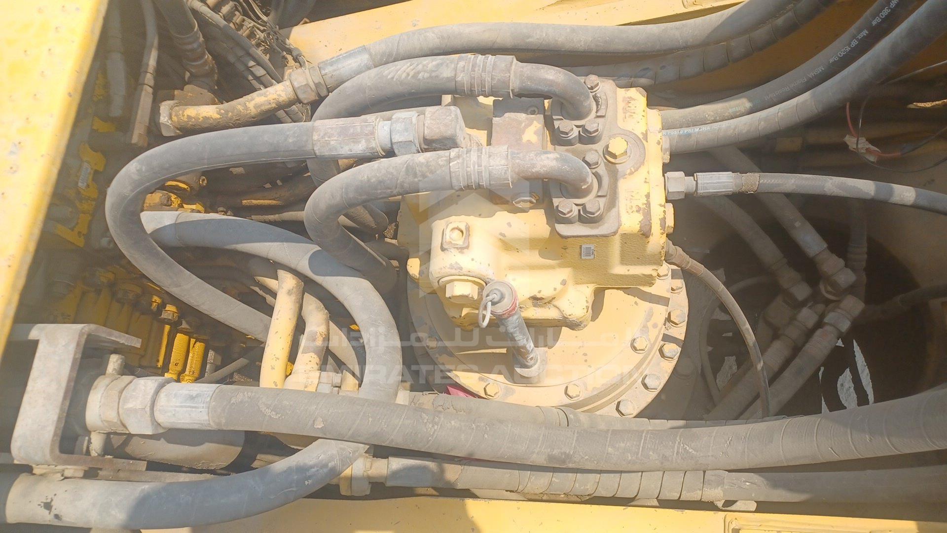 2012 KOMATSU PC400-8 VIN: KMTPC192T02071036