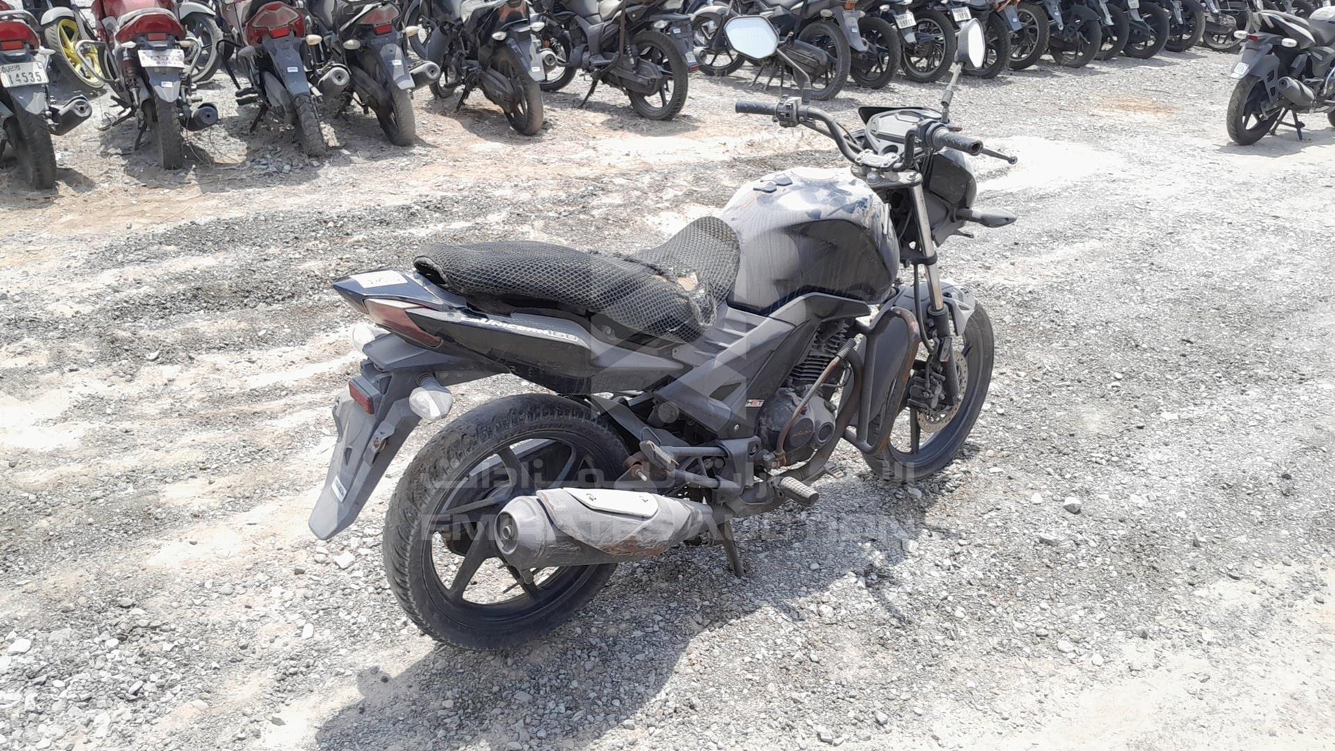 2016 HONDA UNICORN 160 VIN: ME4KC204FG8023108