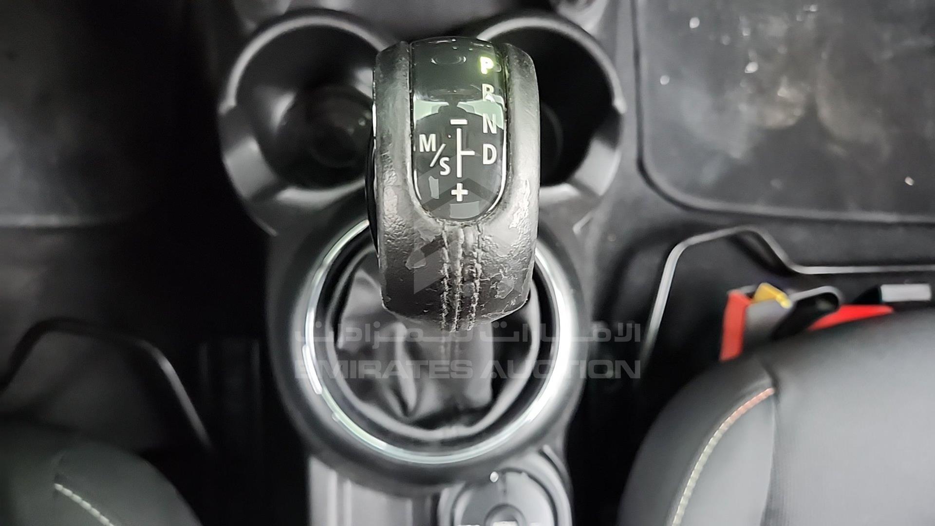 2017 MINI COOPER VIN: WMWXM5104H2A72348