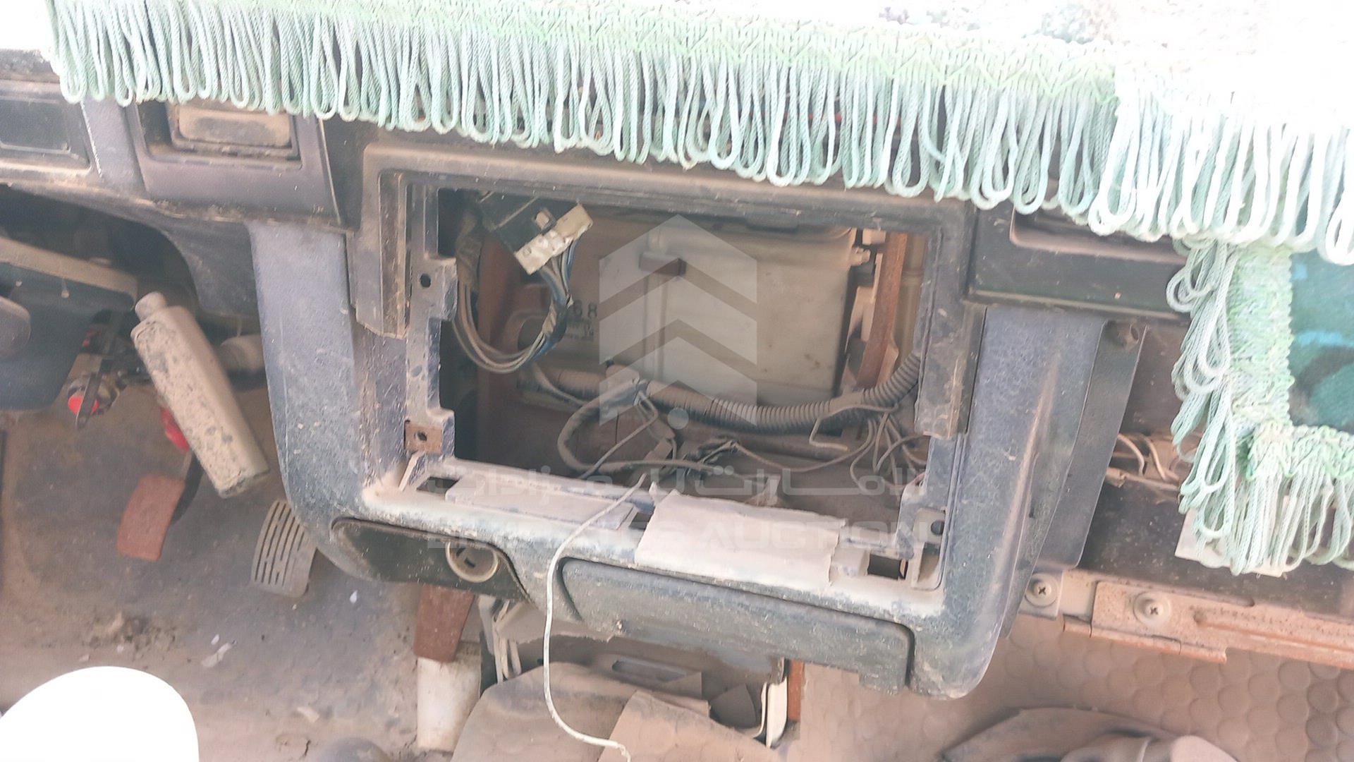 1992 MITSUBISHI L 200 VIN: D0NK130NP00582