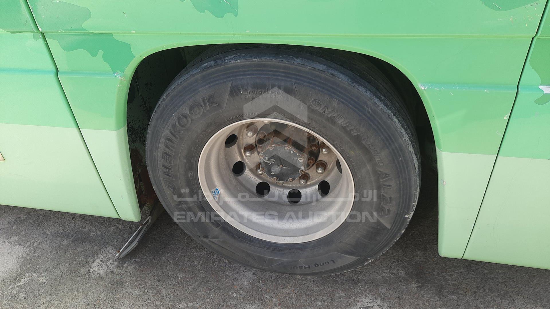 0 MERCEDES --- VIN: NMB61345513230238