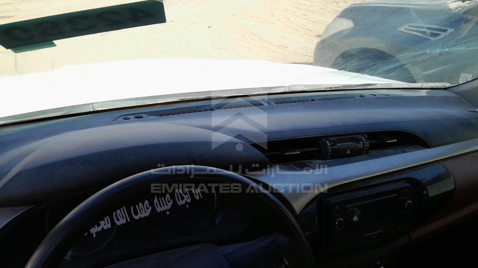 0 TOYOTA HILUX VIN: MR0HX8CD100881708