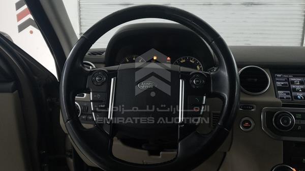 Land Rover LR4 2013 SALLAAAD4DA699072 Image 5