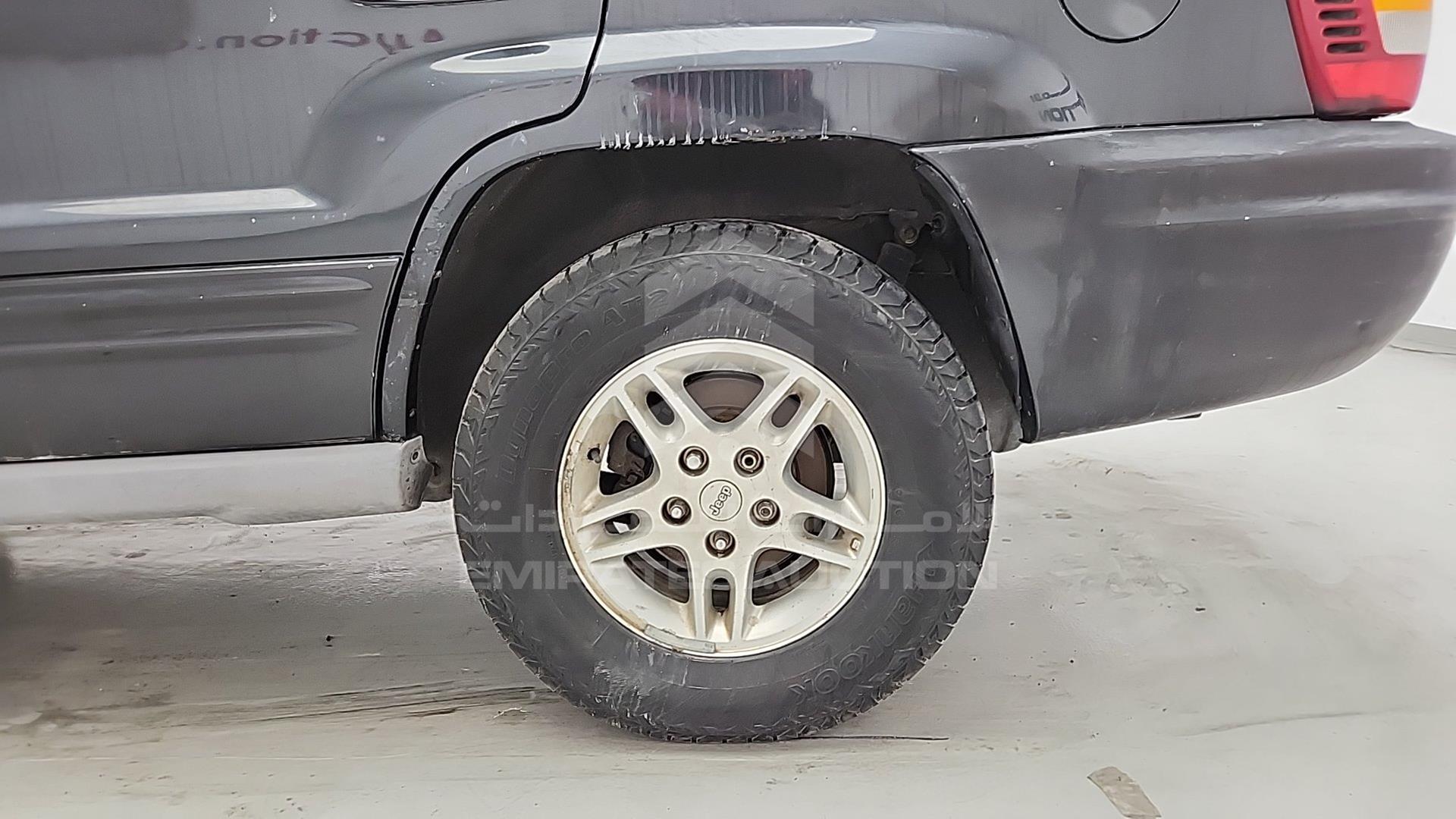 2000 JEEP GRAND CHEROKEE VIN: 1J4GWB8N5YY131019