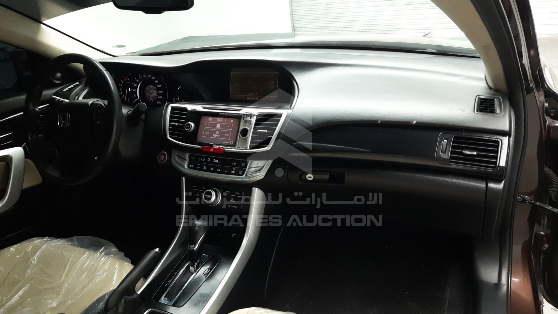 2013 HONDA ACCORD VIN: 1HGCT2275DA600184
