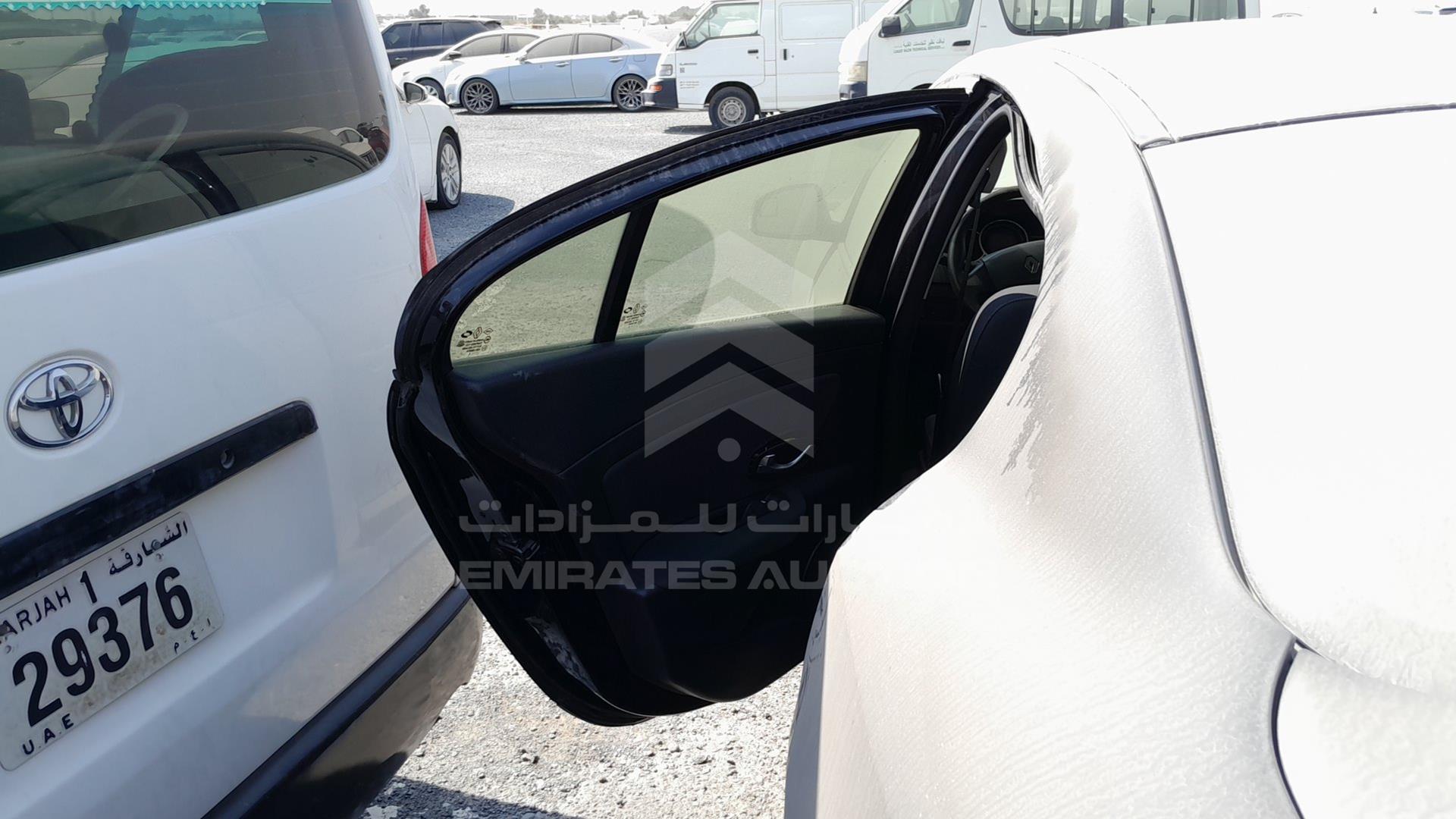 2014 RENAULT FLUENCE VIN: VF1LZLET2EC274201