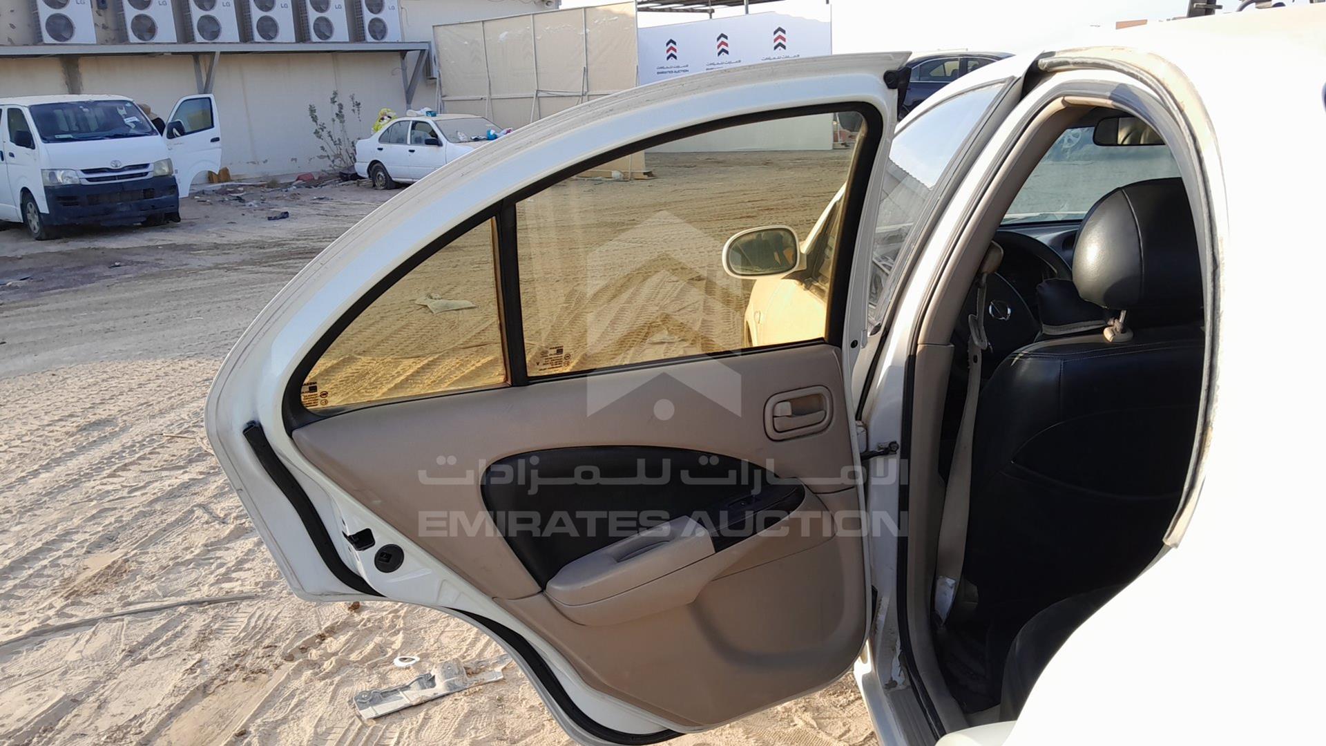 2011 NISSAN SUNNY VIN: KNMCC42HXBP809658