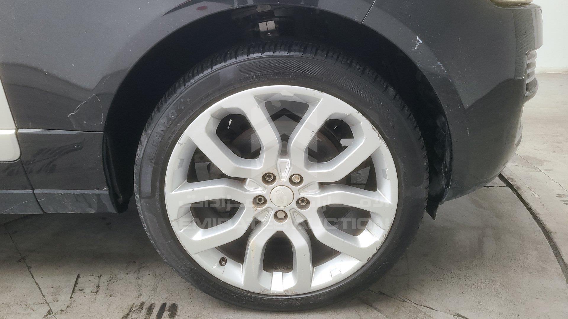 SALGA2KF1EA182178 - 2015 Range Rover Vogue - #463888