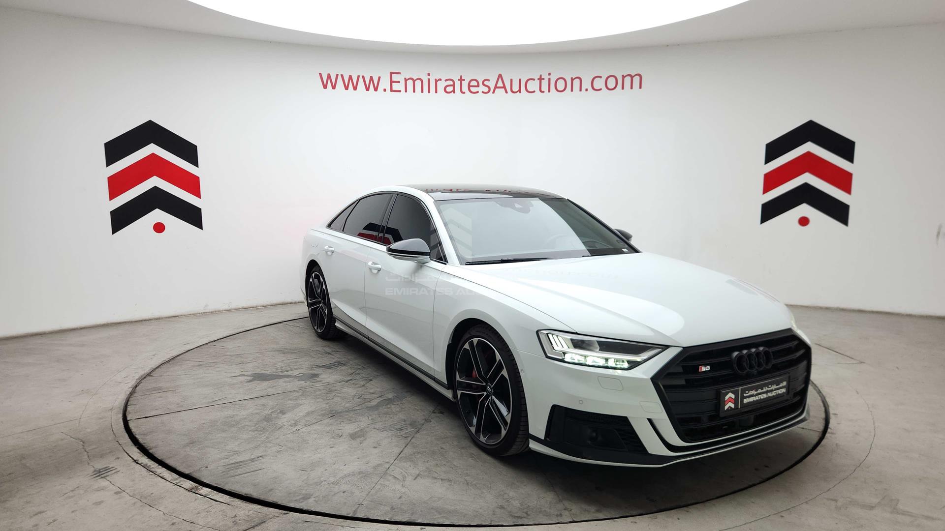 2020 AUDI S8 VIN: WAUZZZF85LN013510