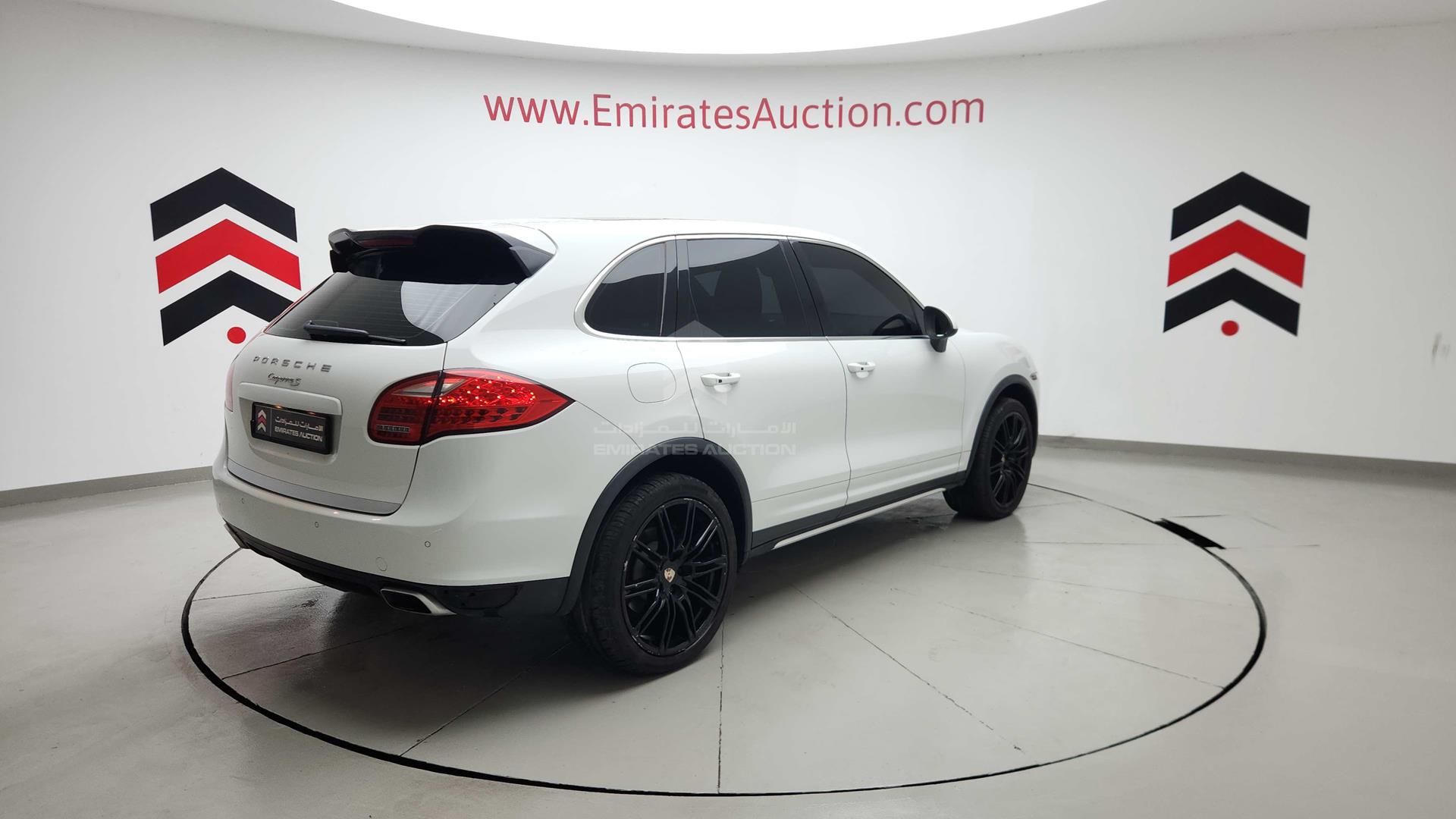2012 PORSCHE CAYENNE VIN: WP1ZZZ92ZCLA06911