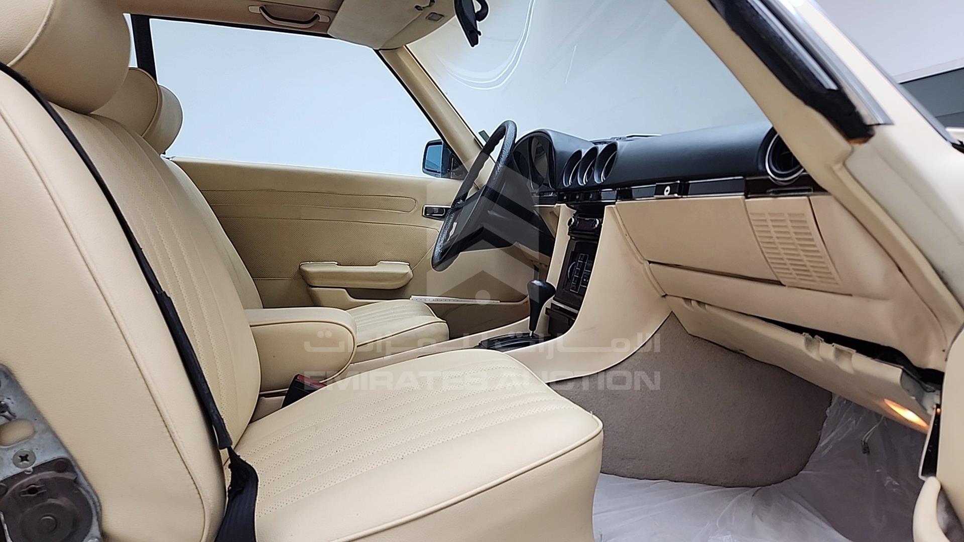 1981 MERCEDES SL 380 VIN: WDBBA45A9BB002284