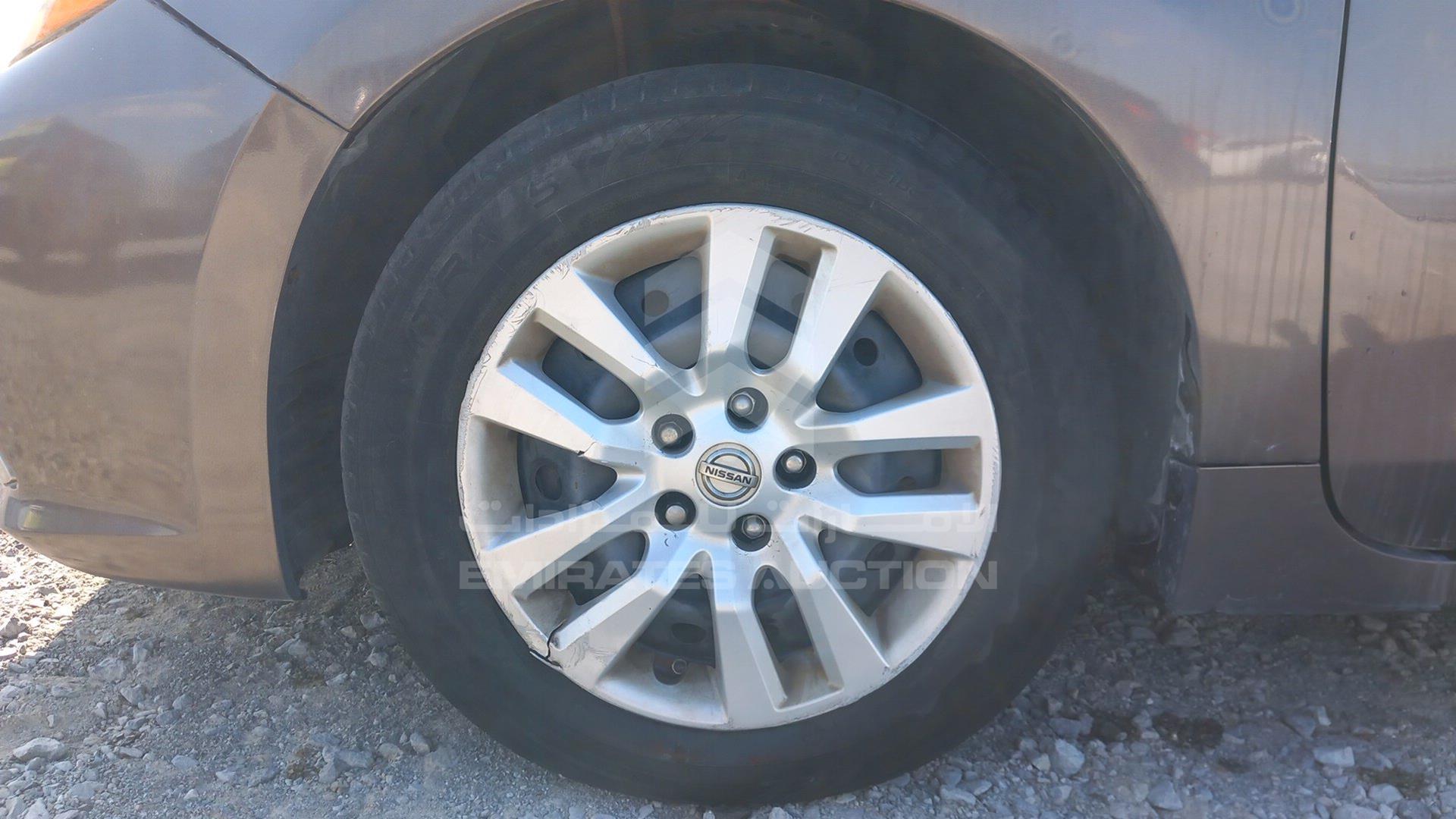 2016 NISSAN ALTIMA VIN: 1N4AL3AP2GN324952