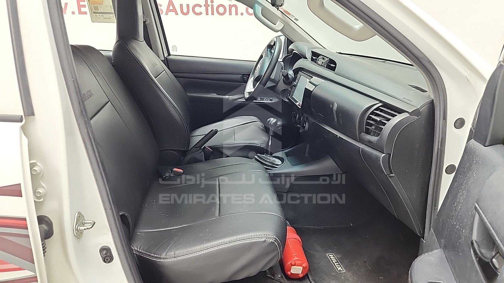 2023 TOYOTA HILUX VIN: MR0DB9CDXP5161713