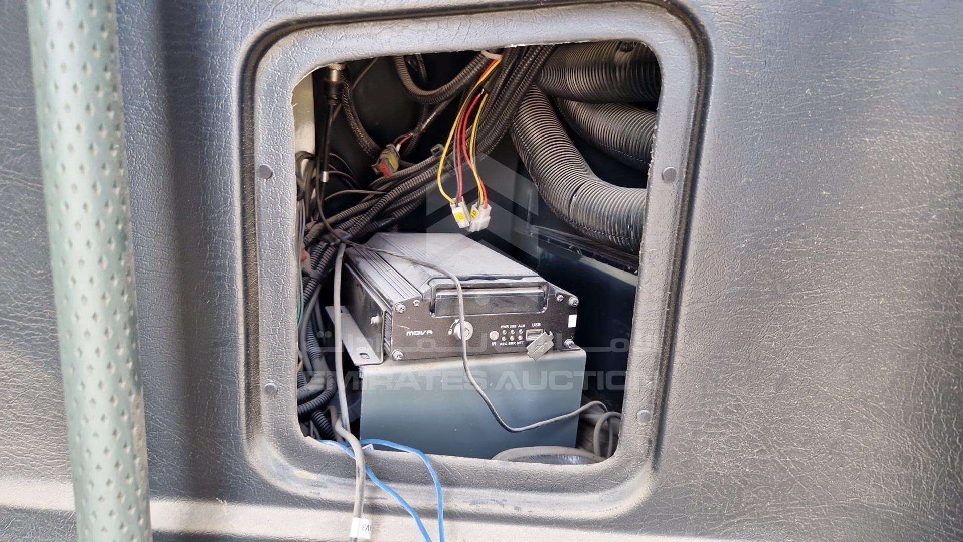 2017 FOTON BUS VIN: LVCB4LED4HG052176
