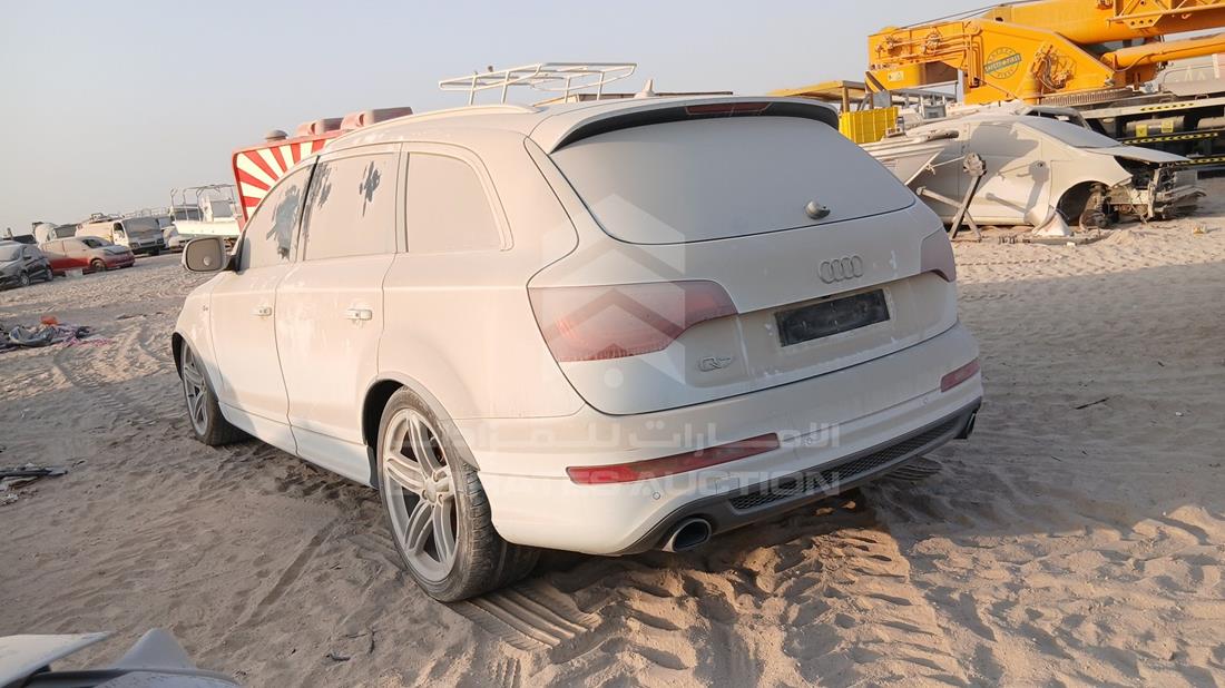 2013 Audi Q7 — Rear Left Angle — Photo 5