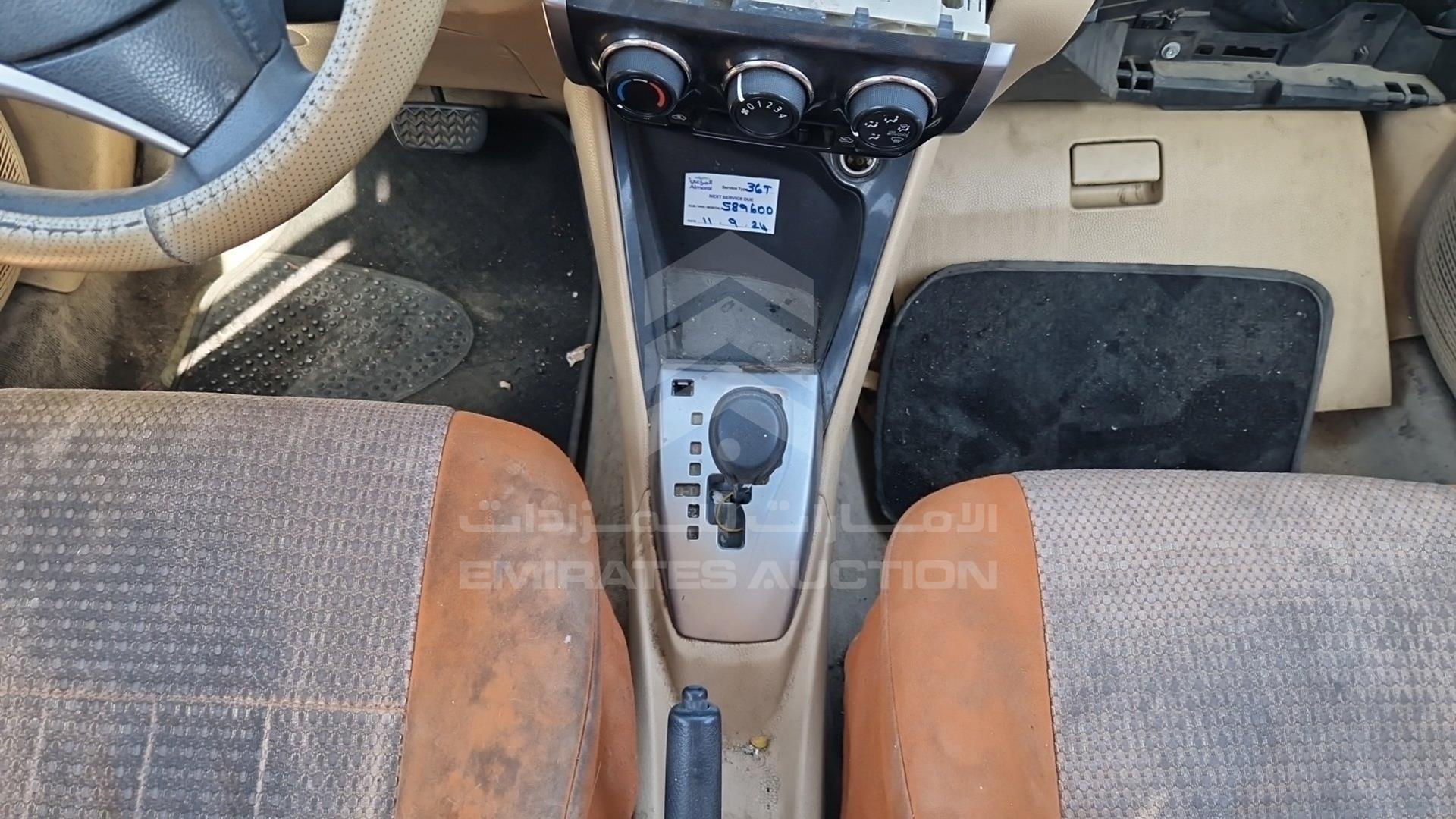2015 TOYOTA YARIS VIN: MHFBT9F30F6031698