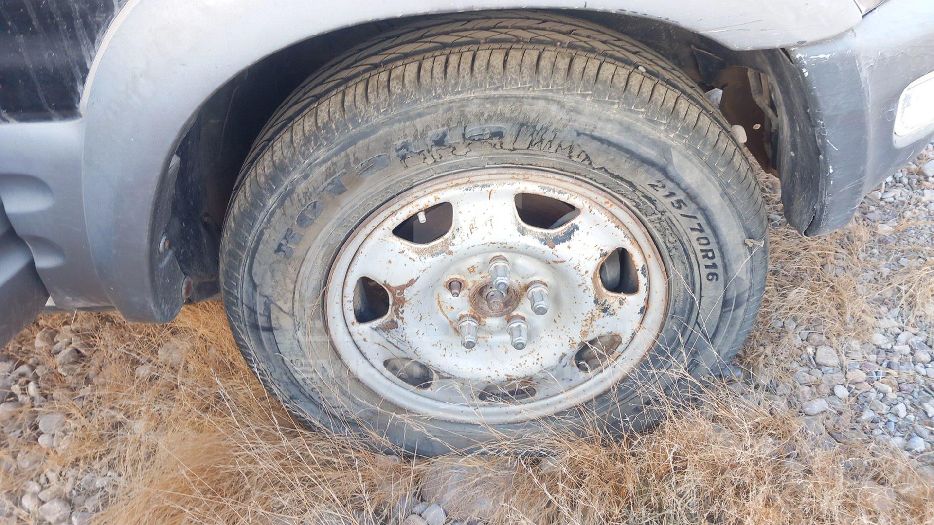 0 TOYOTA RAV-4 VIN: SXA100207975