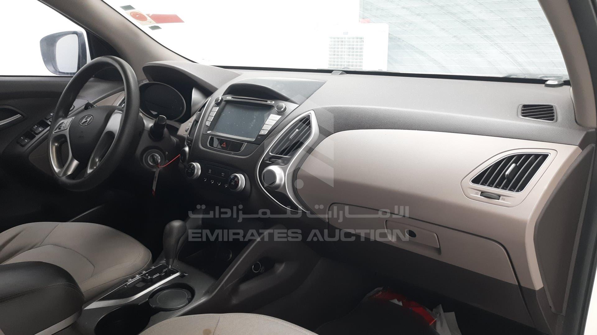 2012 HYUNDAI TUCSON VIN: KMHJT81B7CU366444