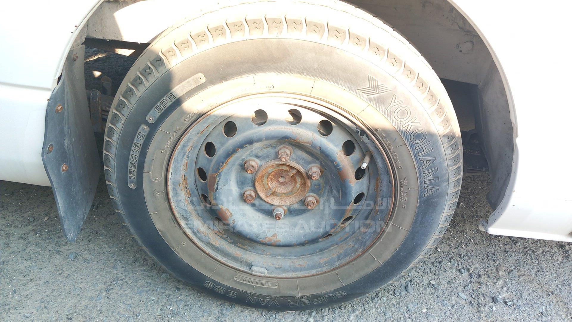 2009 TOYOTA HIACE VIN: JTGJX02P395008493
