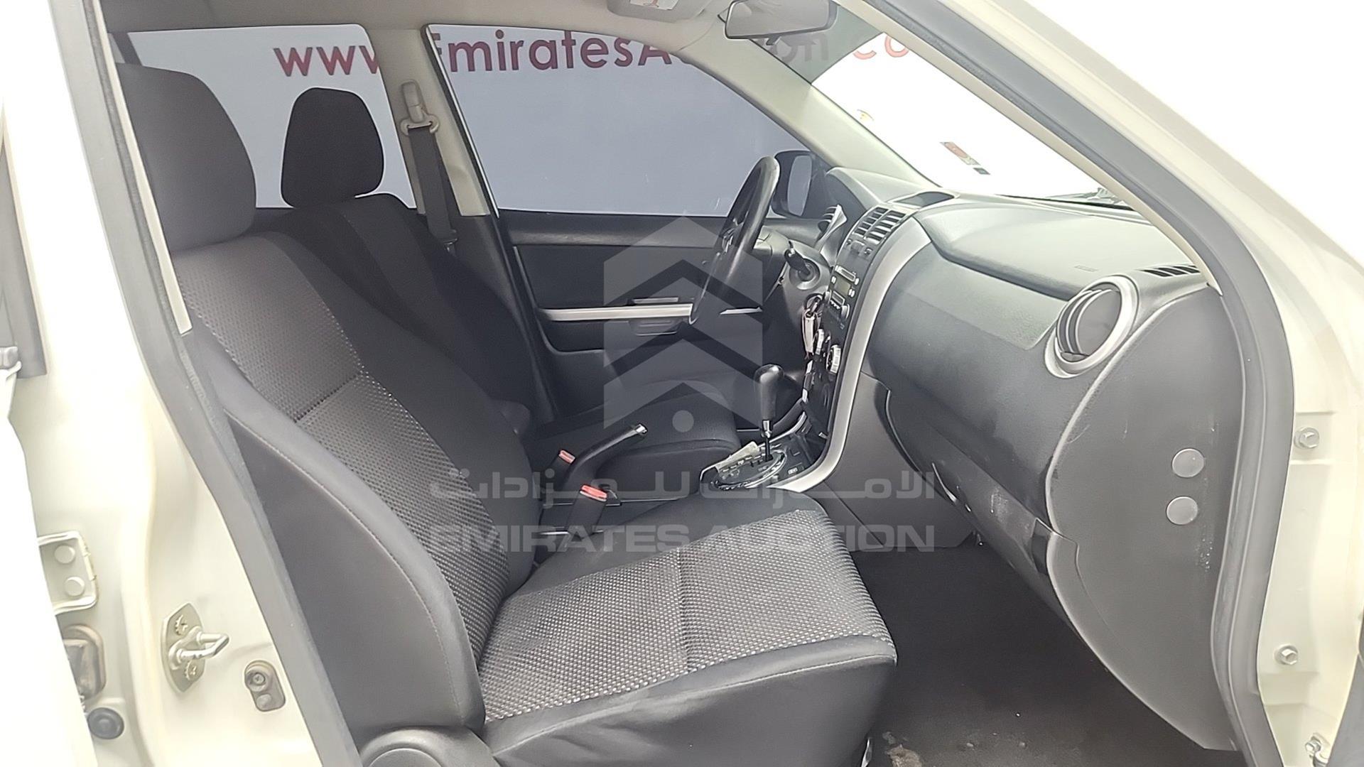 2008 SUZUKI GRAND VITARA VIN: JS3TD94V184110038