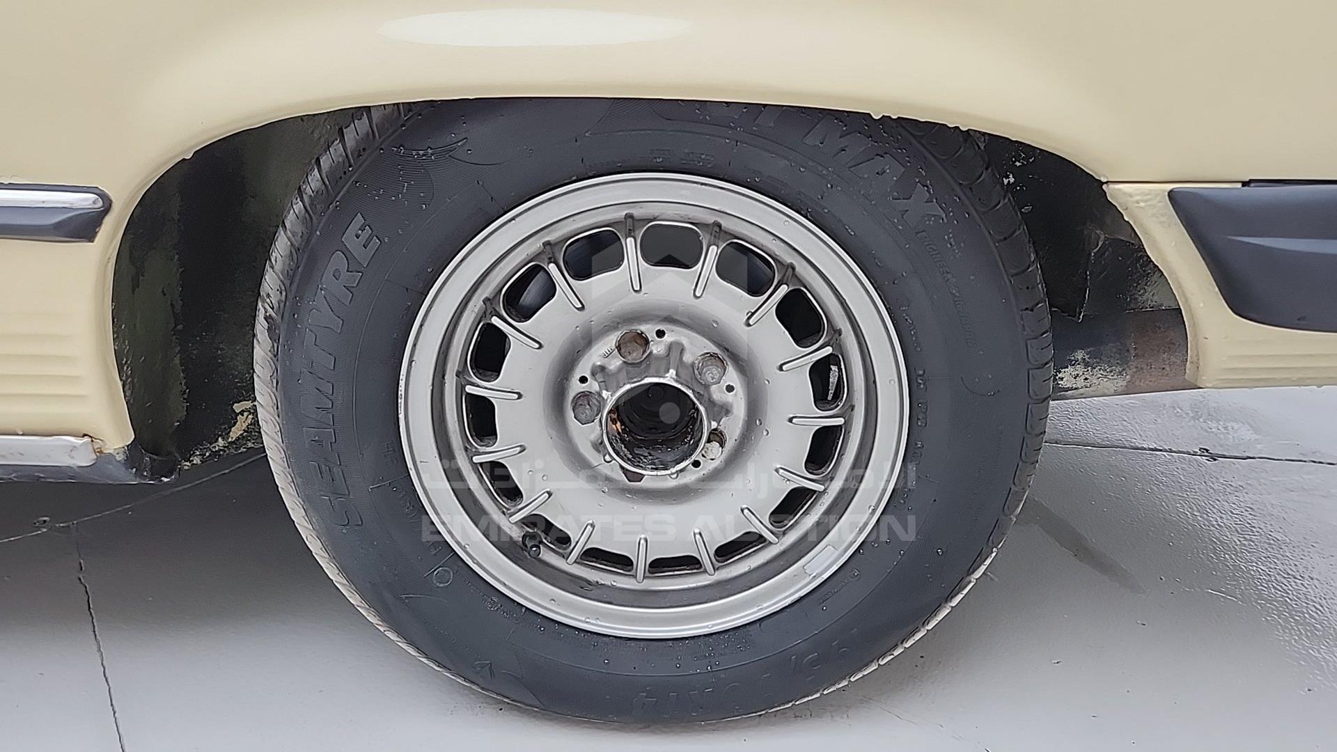 1977 MERCEDES SL 450 VIN: 10704412038946