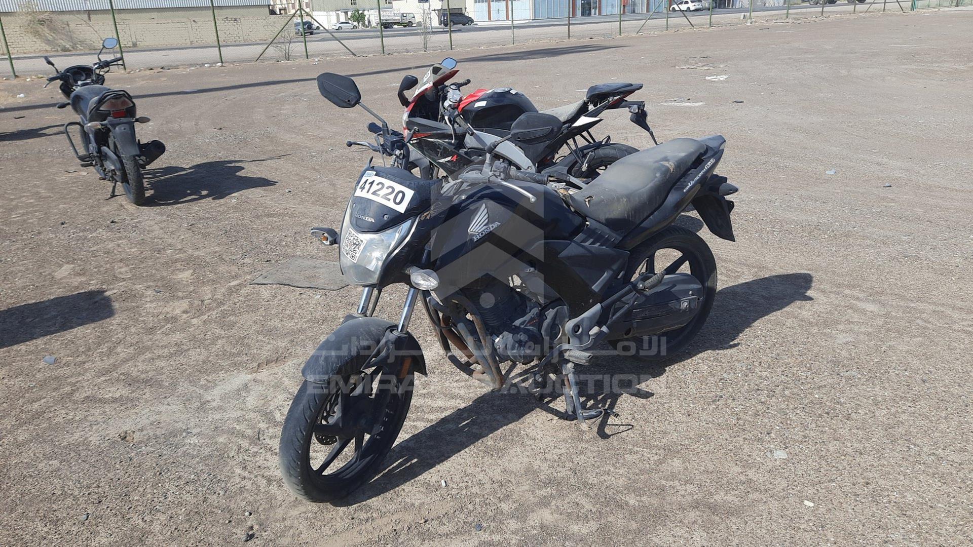2019 HONDA UNICORN VIN: ME4KC20C7KA001511