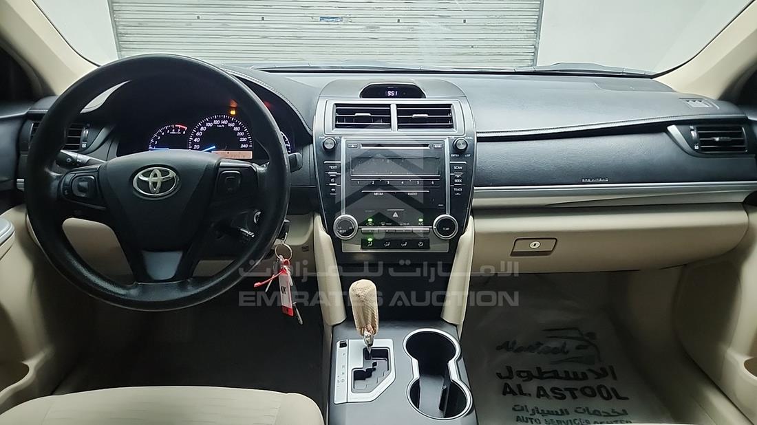 2016 Toyota Camry — Entertainment Systems & Camera Monitor & Navigation — Photo 16