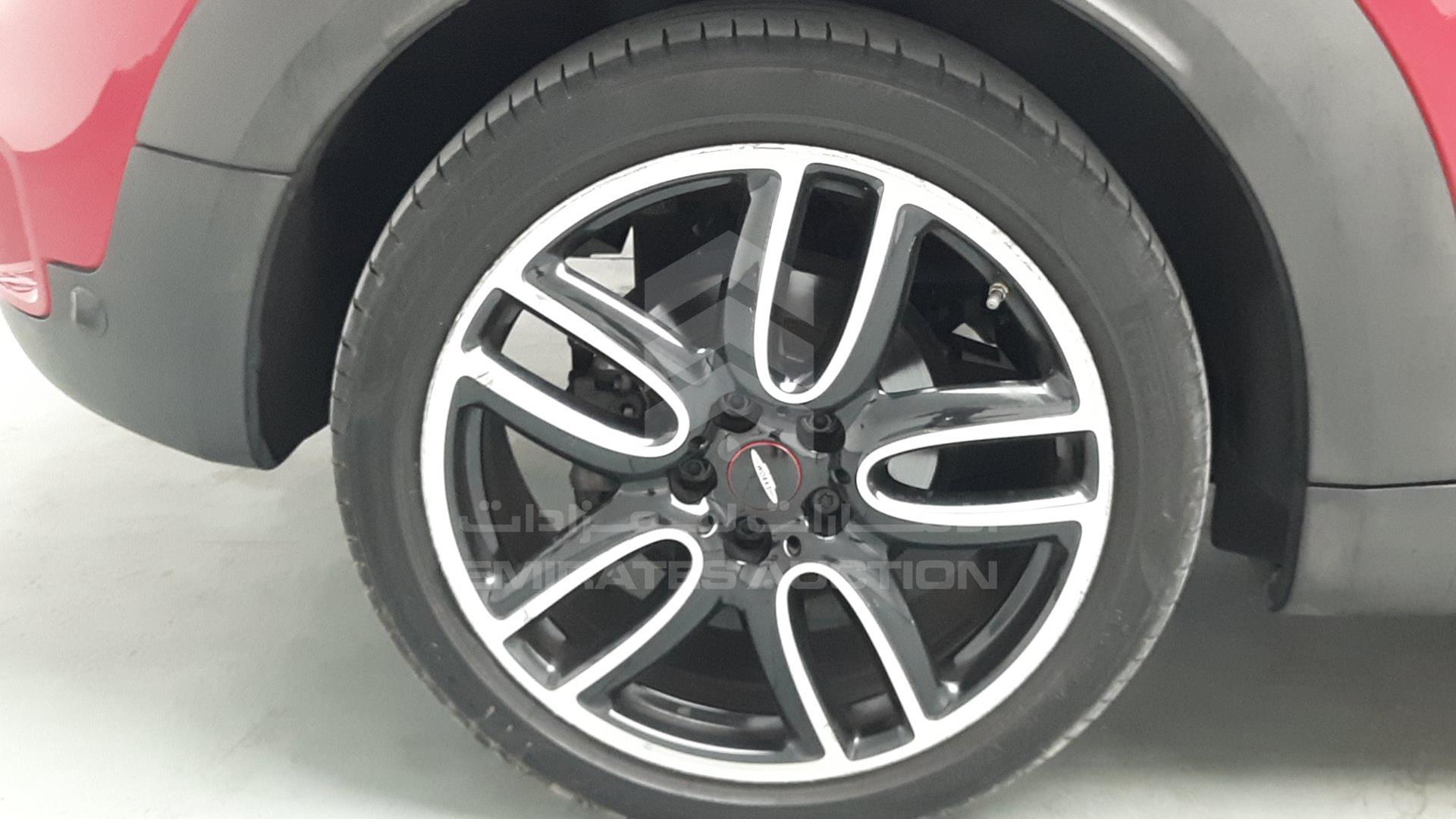 2018 MINI COOPER COUNTRYMAN VIN: WMWYT1107J3E88636