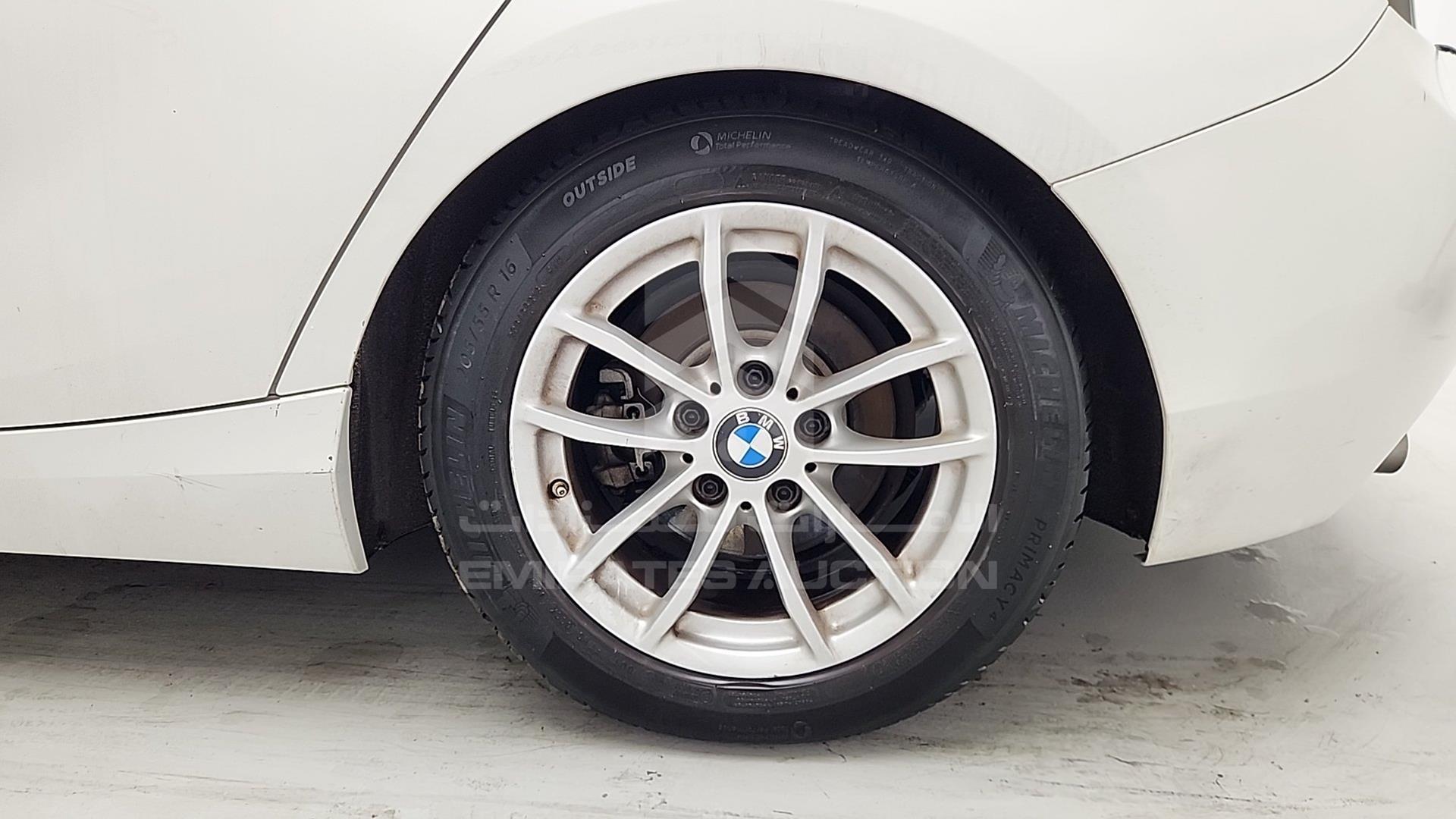 2013 BMW 116 I VIN: WBA1A1107DVV15721
