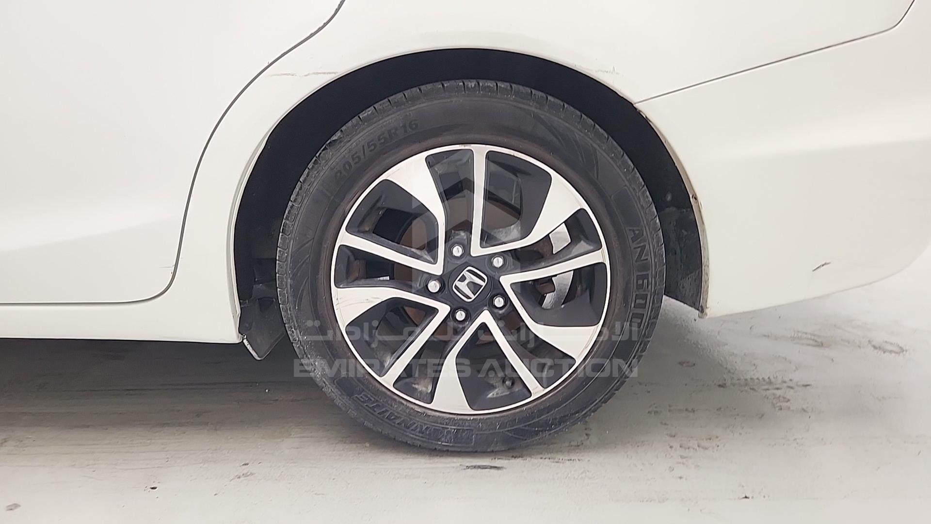 2013 HONDA CIVIC VIN: 19XFB2641DE904916
