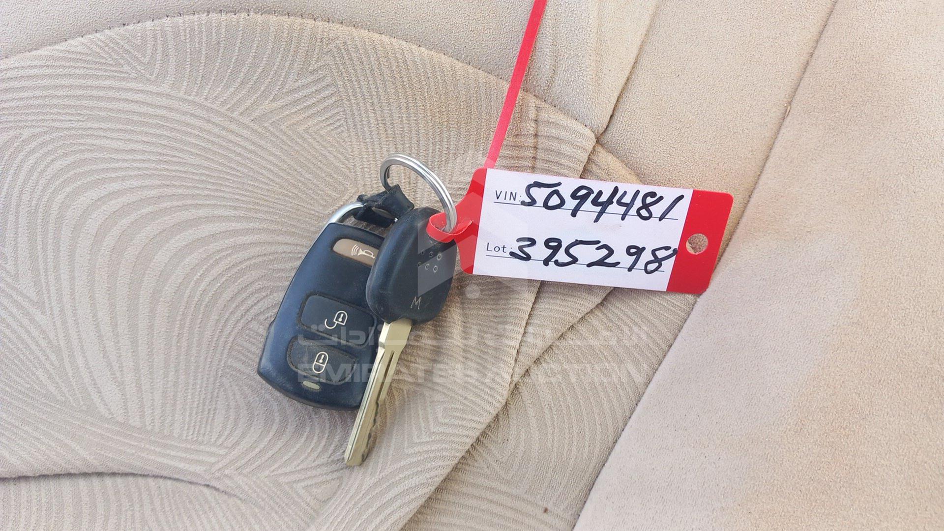 2013 KIA MOHAVE VIN: KNAKN8117D5094481
