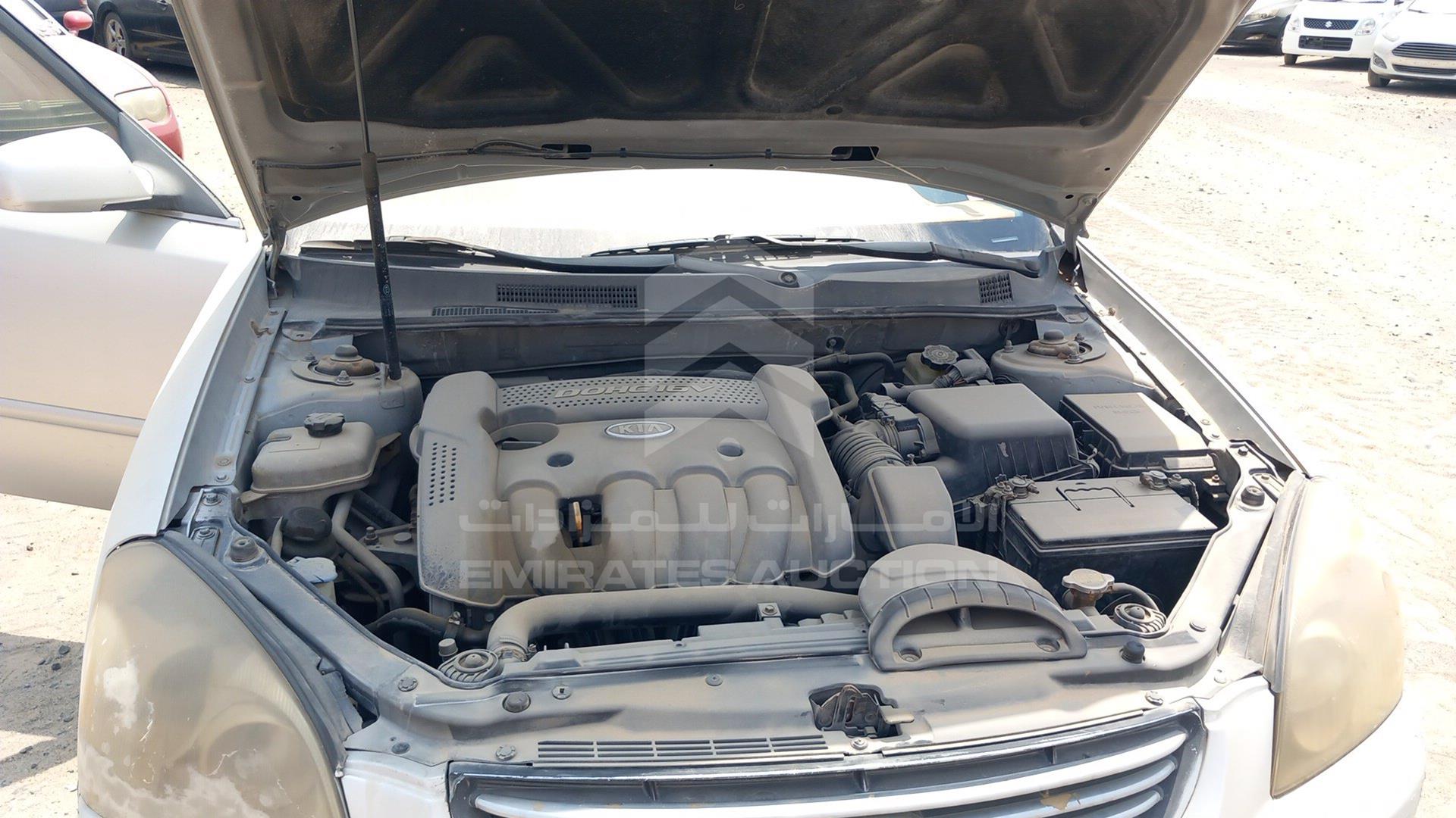 2007 KIA OPTIMA VIN: KNAGE222875109746