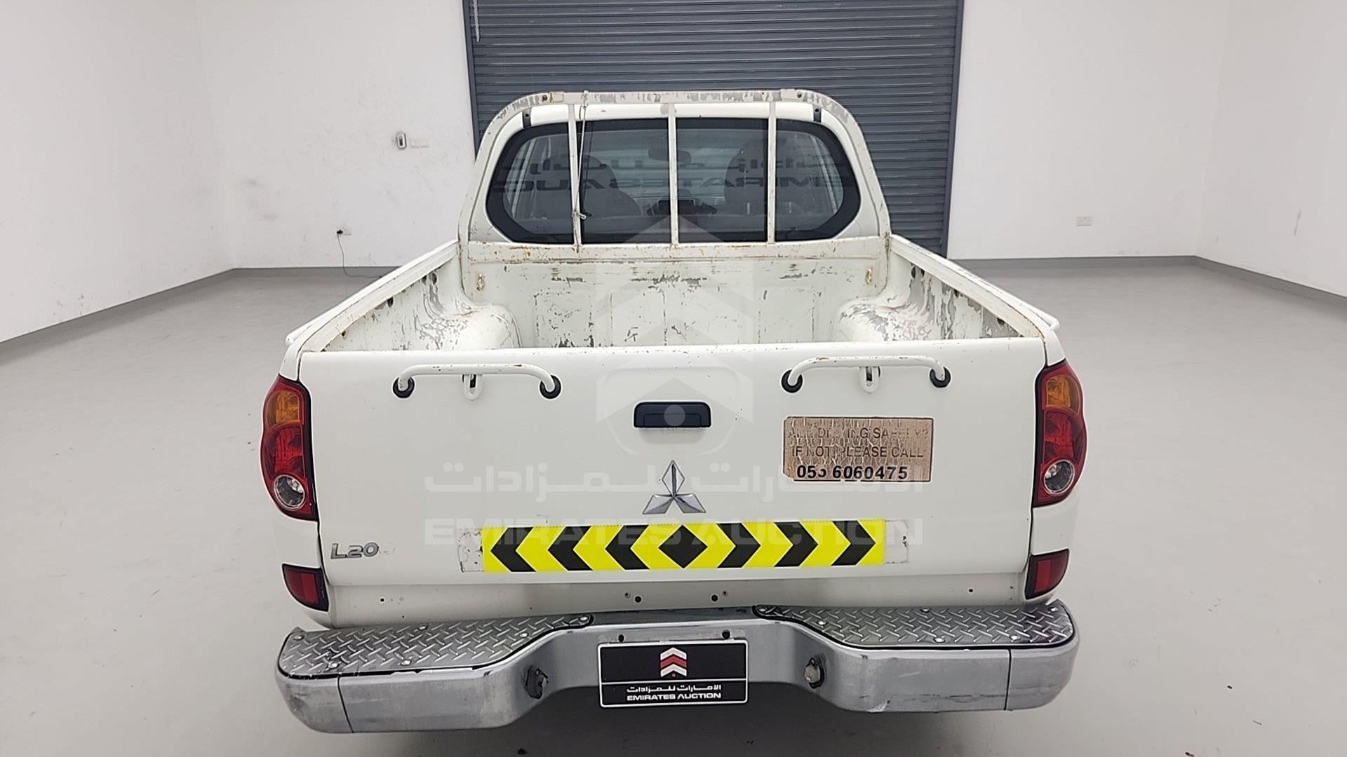 2013 MITSUBISHI L 200 VIN: MMBJNKA50DD023046